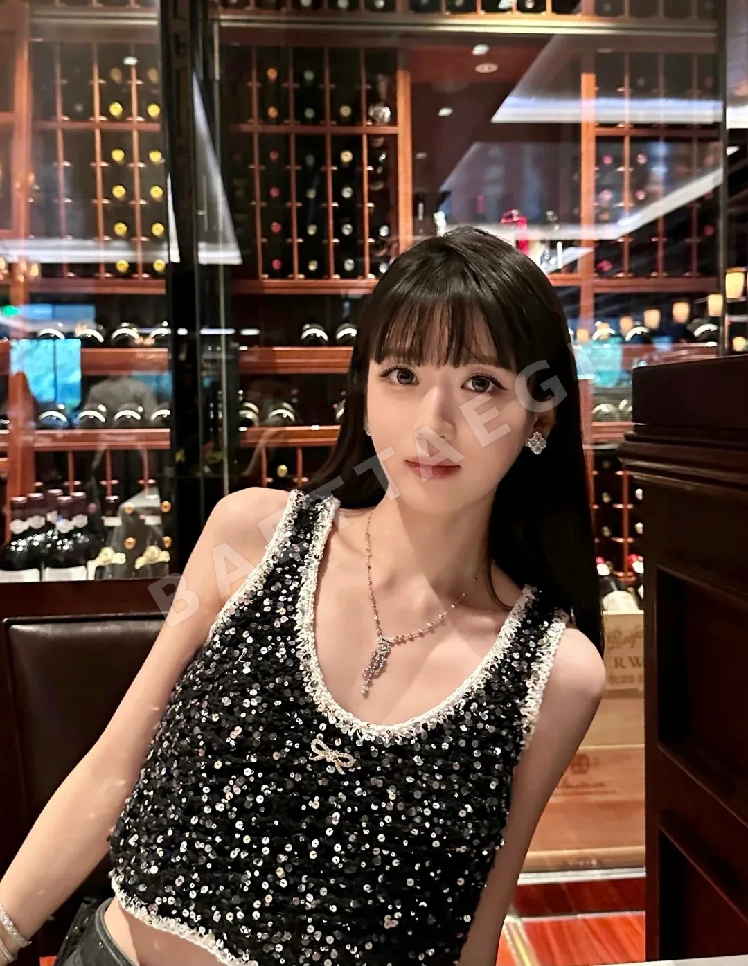 해리윈스턴 다이아몬드 루프 귀걸이 상세 이미지 3