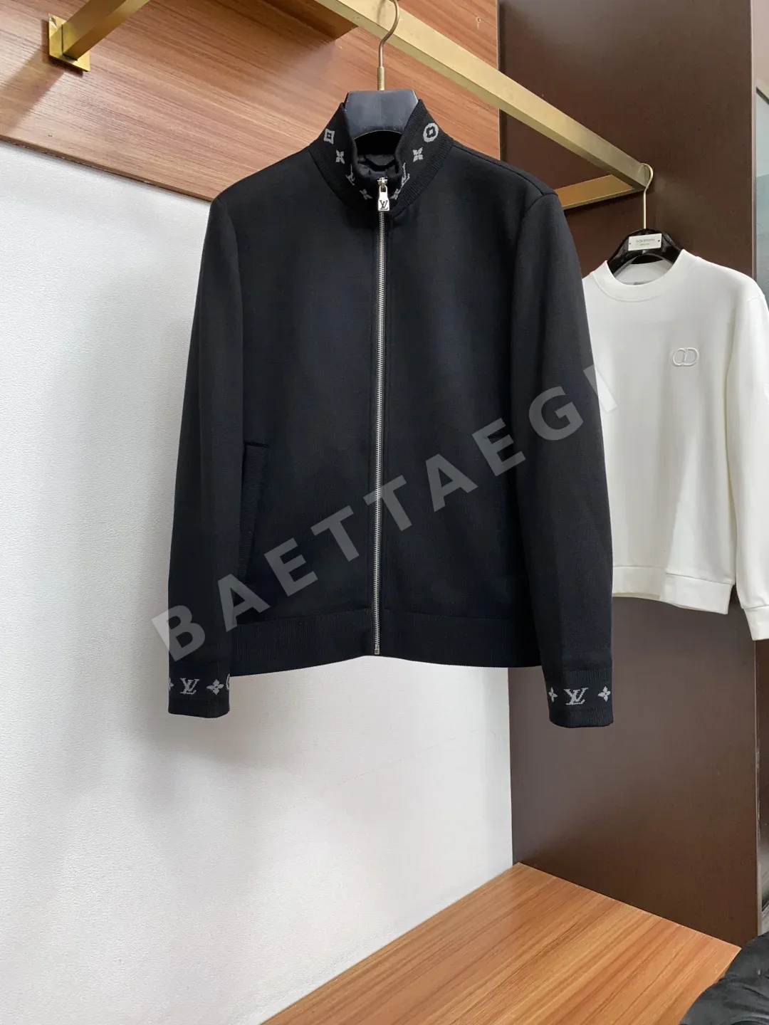 루이비통 니트 카라 블록 남성 자켓 상세 이미지 1