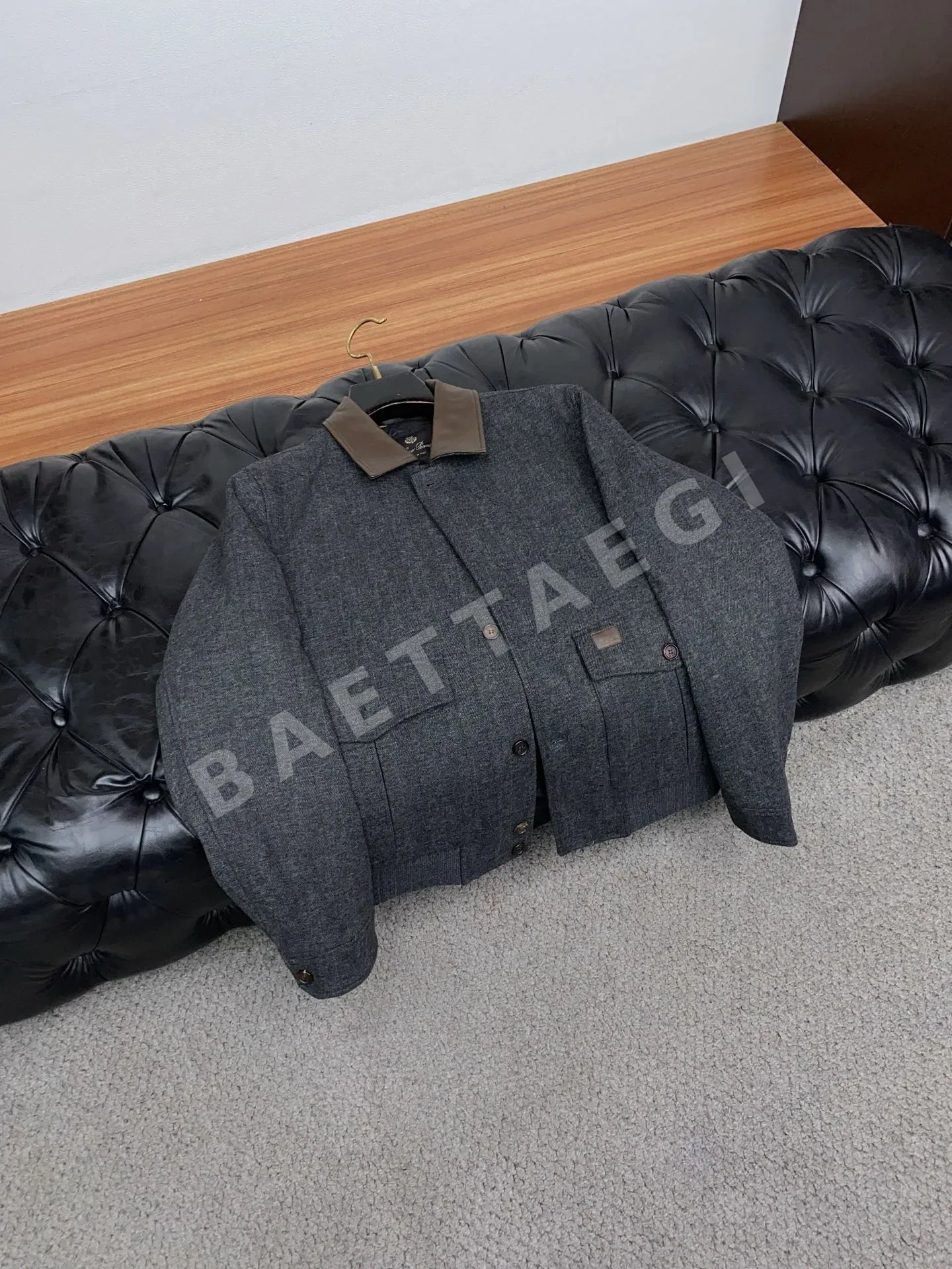 로로피아나 라펠 카라 슬림핏 구스다운 남성 자켓 상세 이미지 6