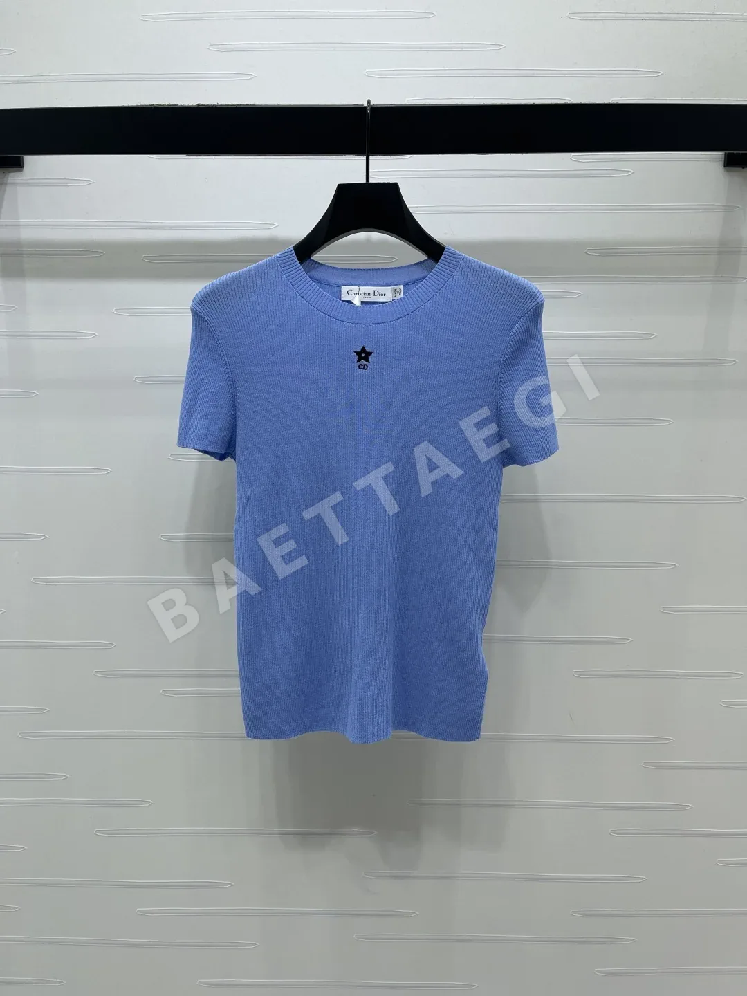 디올 여성 반팔 92222