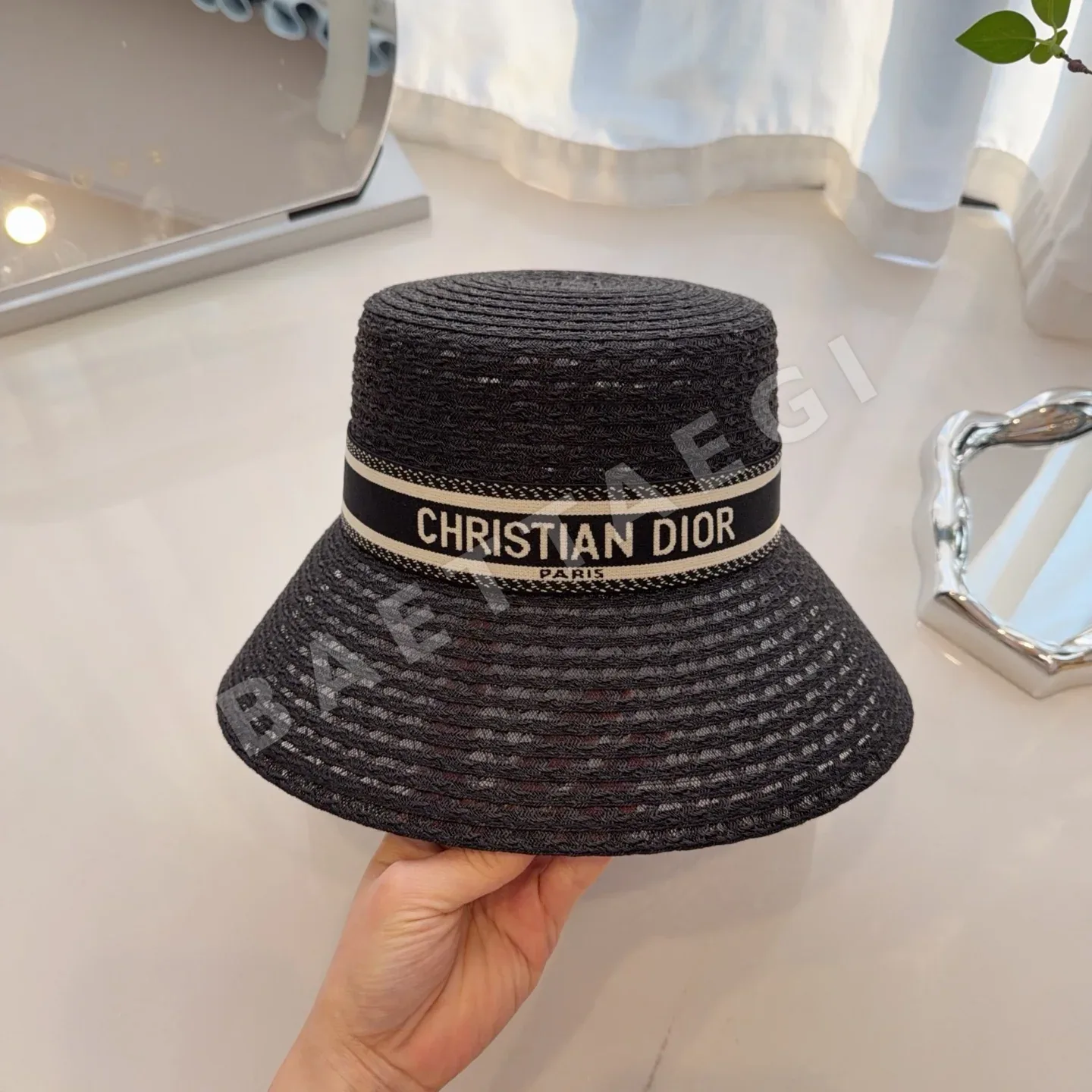 디올 블랙 직조 텍스처 선햇 모자 상세 이미지 5