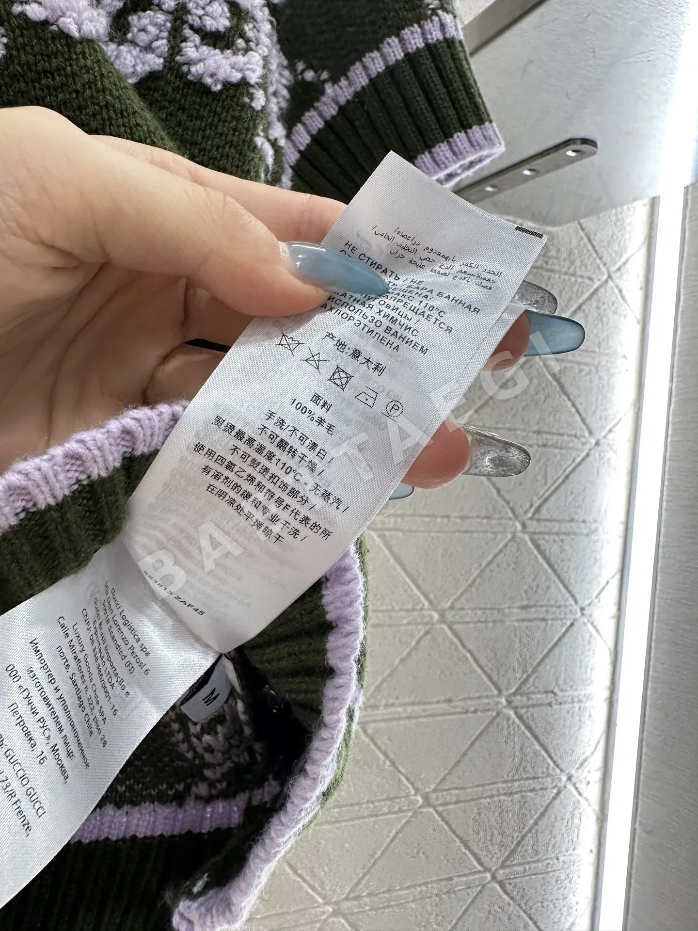 구찌 여성 크루넥 자카드 니트 반팔 티셔츠 상세 이미지 9