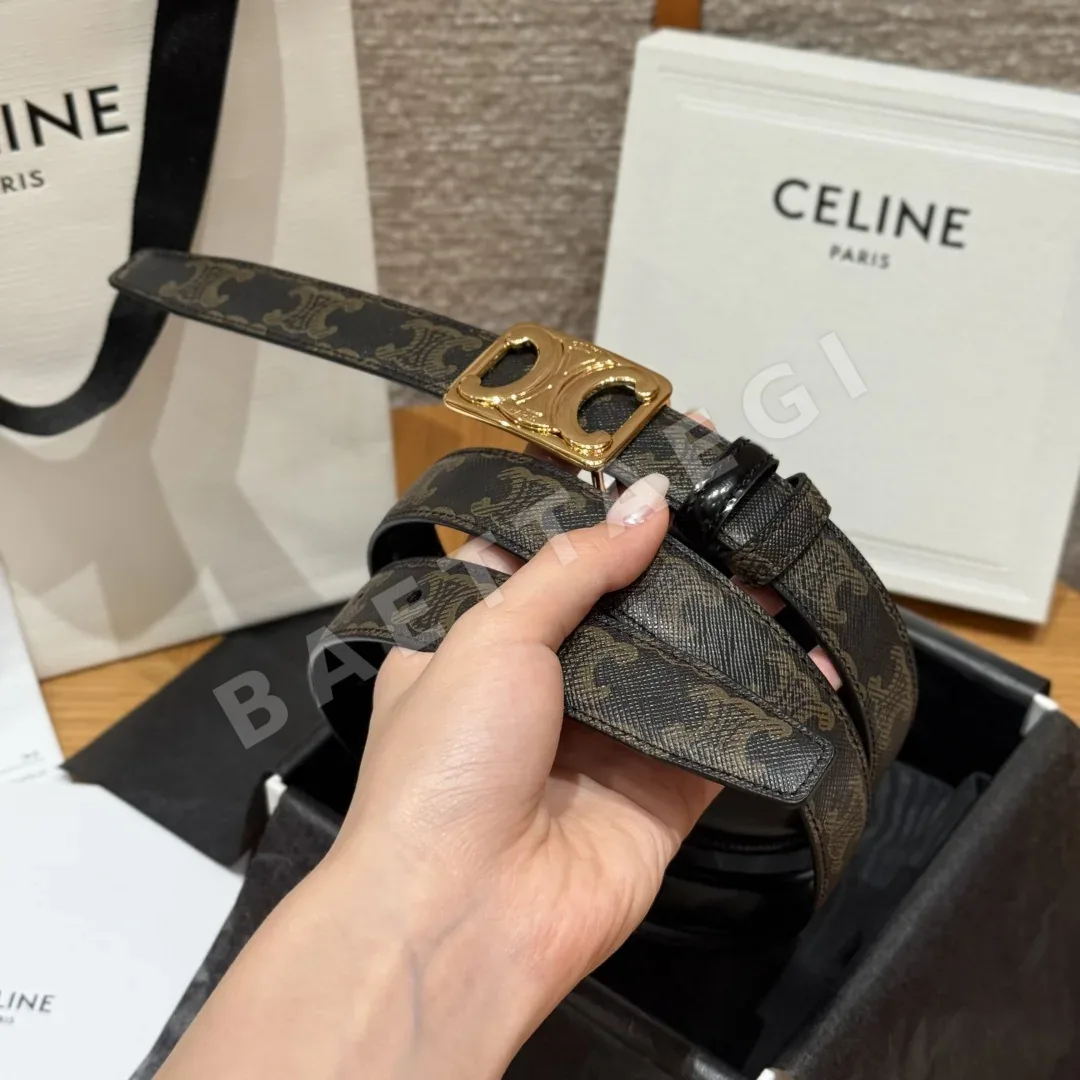 셀린느 TRIOMPHE 버클 양면 가죽 벨트 상세 이미지 2