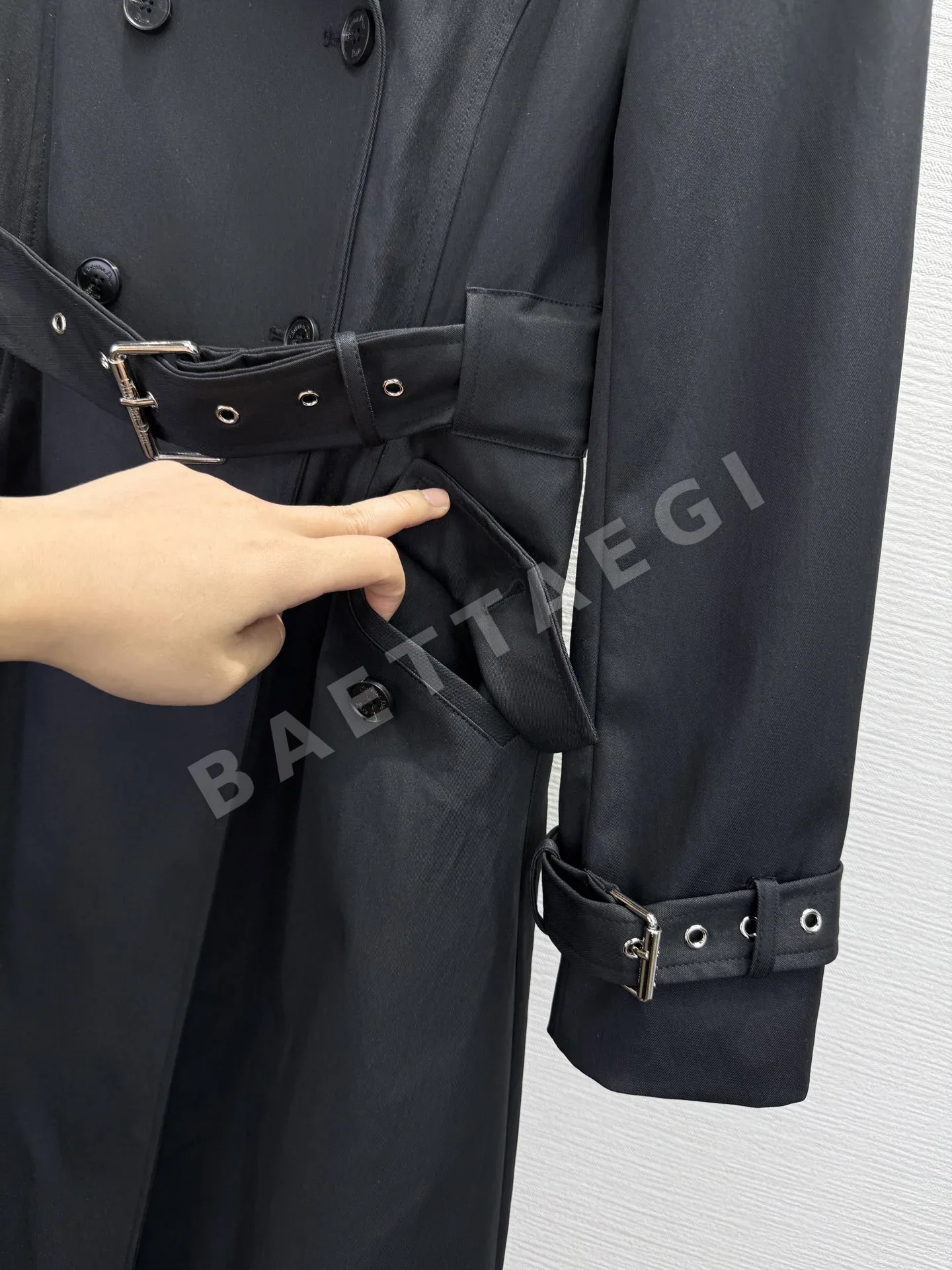 디올 더블 브레스트 롱 트렌치 코트 상세 이미지 6