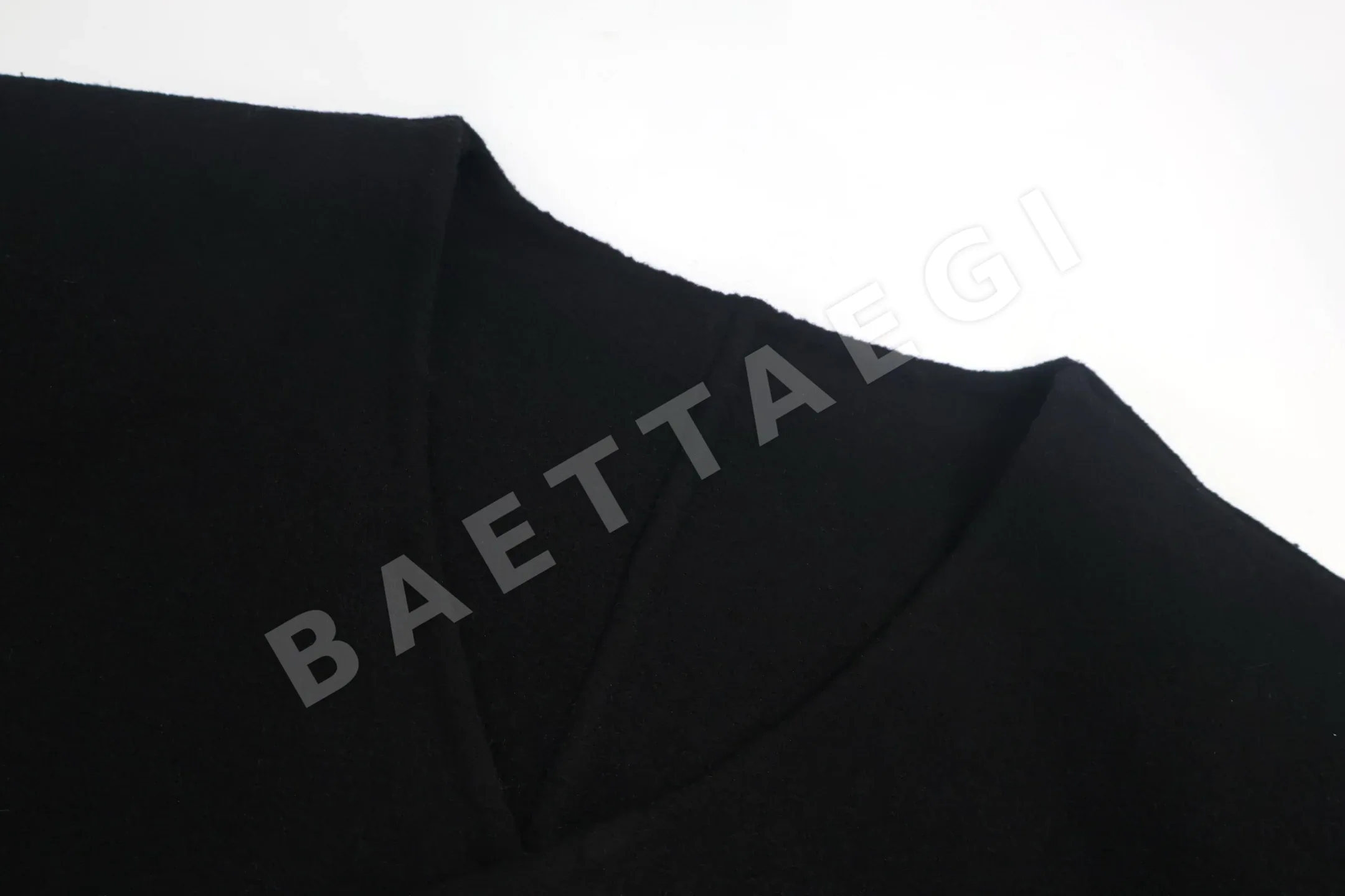 루이비통 남성 가디건 207288 Louis Vuitton Cardigan 상세 이미지 4