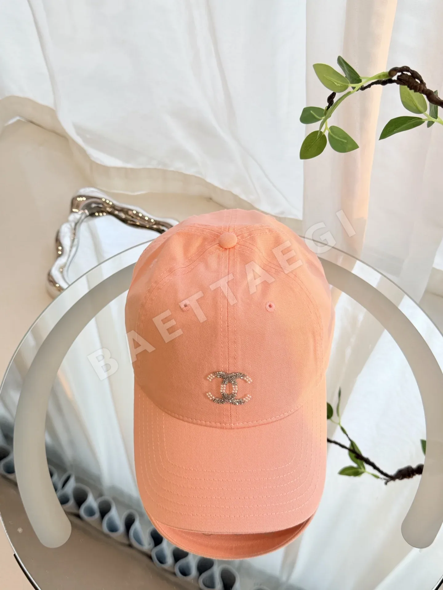 샤넬 더블 C 라인스톤 베이스볼 모자 상세 이미지 2