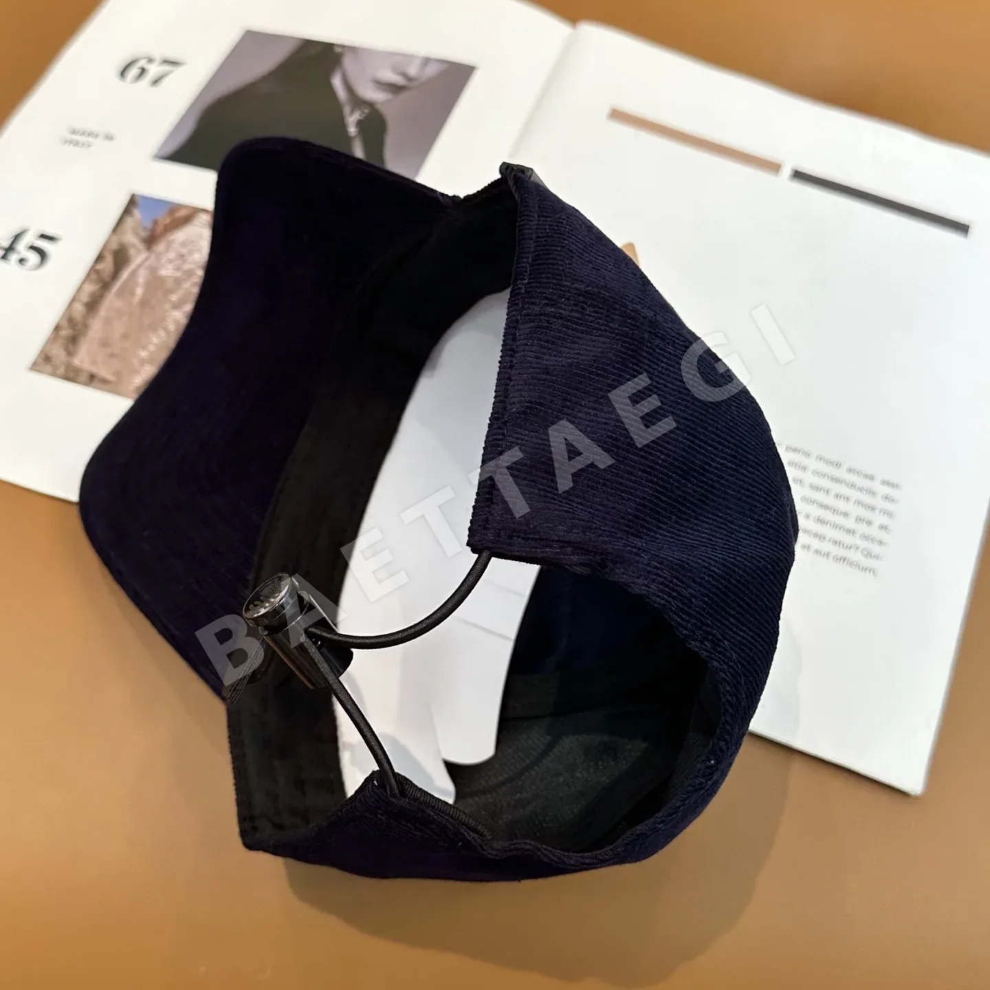 미우미우 코듀로이 베이스볼캡 상세 이미지 3