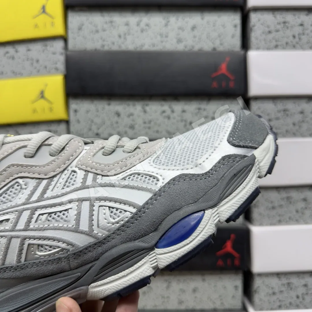 아식스 [WZ] 젤 NYC 1203A383-025 200476 Asics Gel-NYC Glacier Grey Gravel 상세 이미지 2