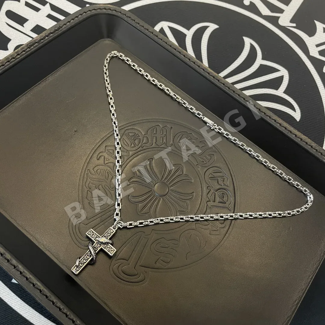 크롬하츠 클래식 레트로 크로스 목걸이 상세 이미지 6