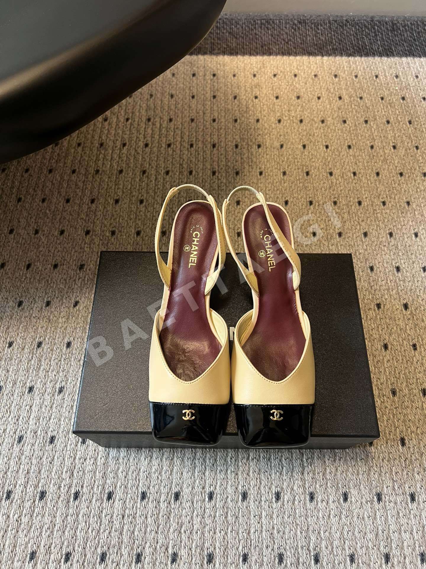 샤넬 뉴스퀘어토 컬러블록 샌들 95602