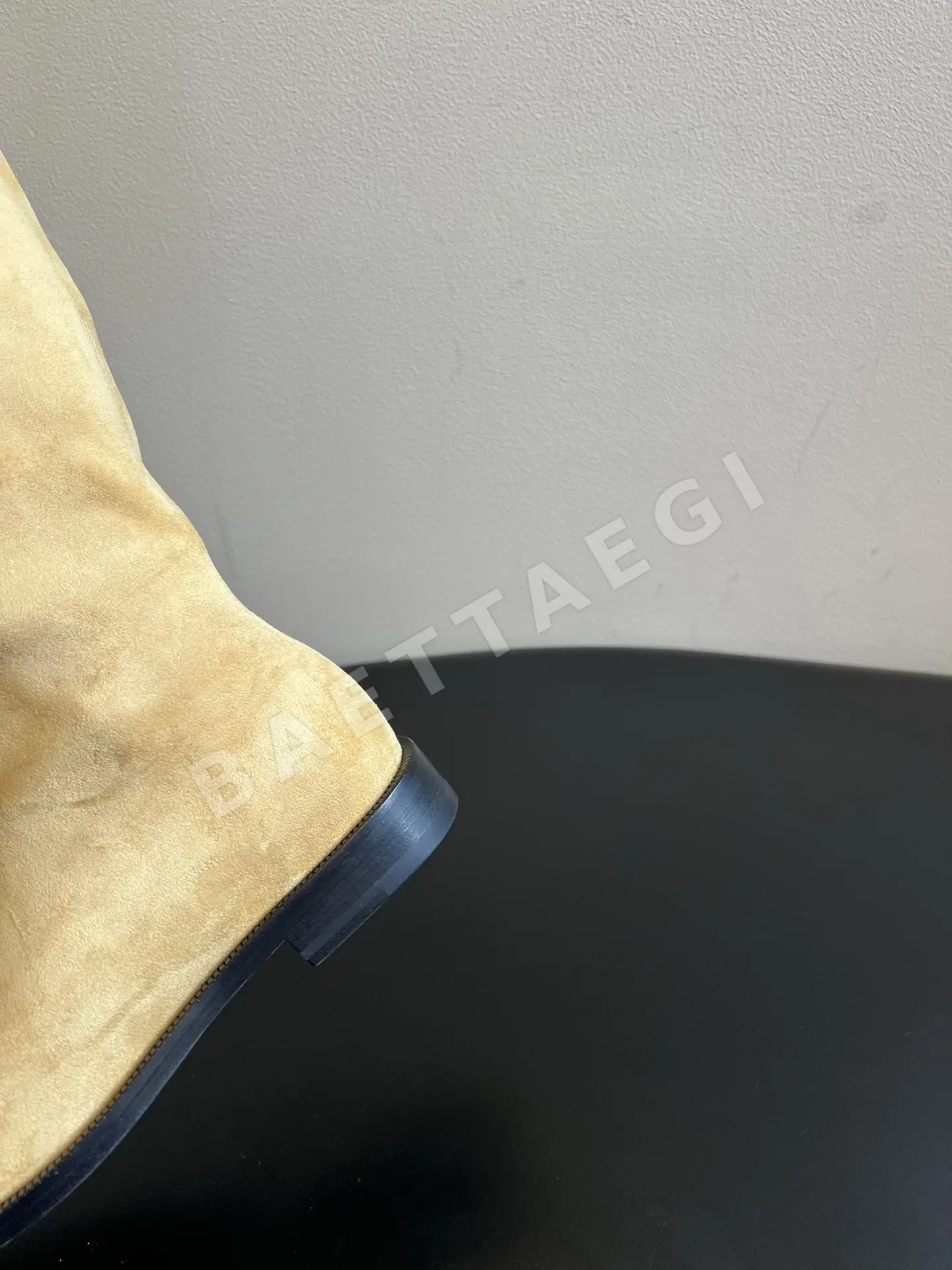 마르지엘라 타비 부츠 스웨이드 스플릿토 디자인 상세 이미지 9