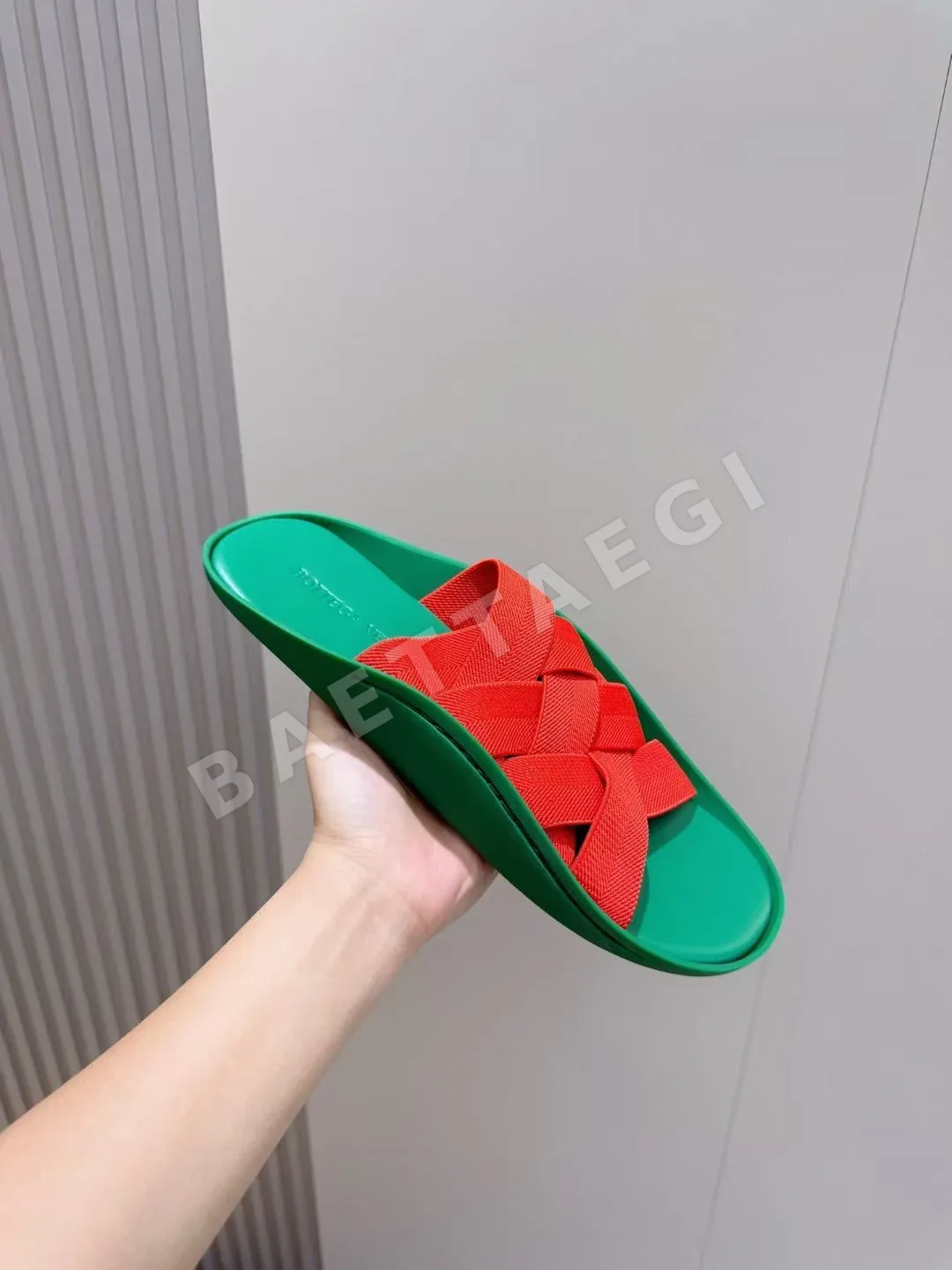 보테가베네타 웨이브 뮬 샌들 상세 이미지 7