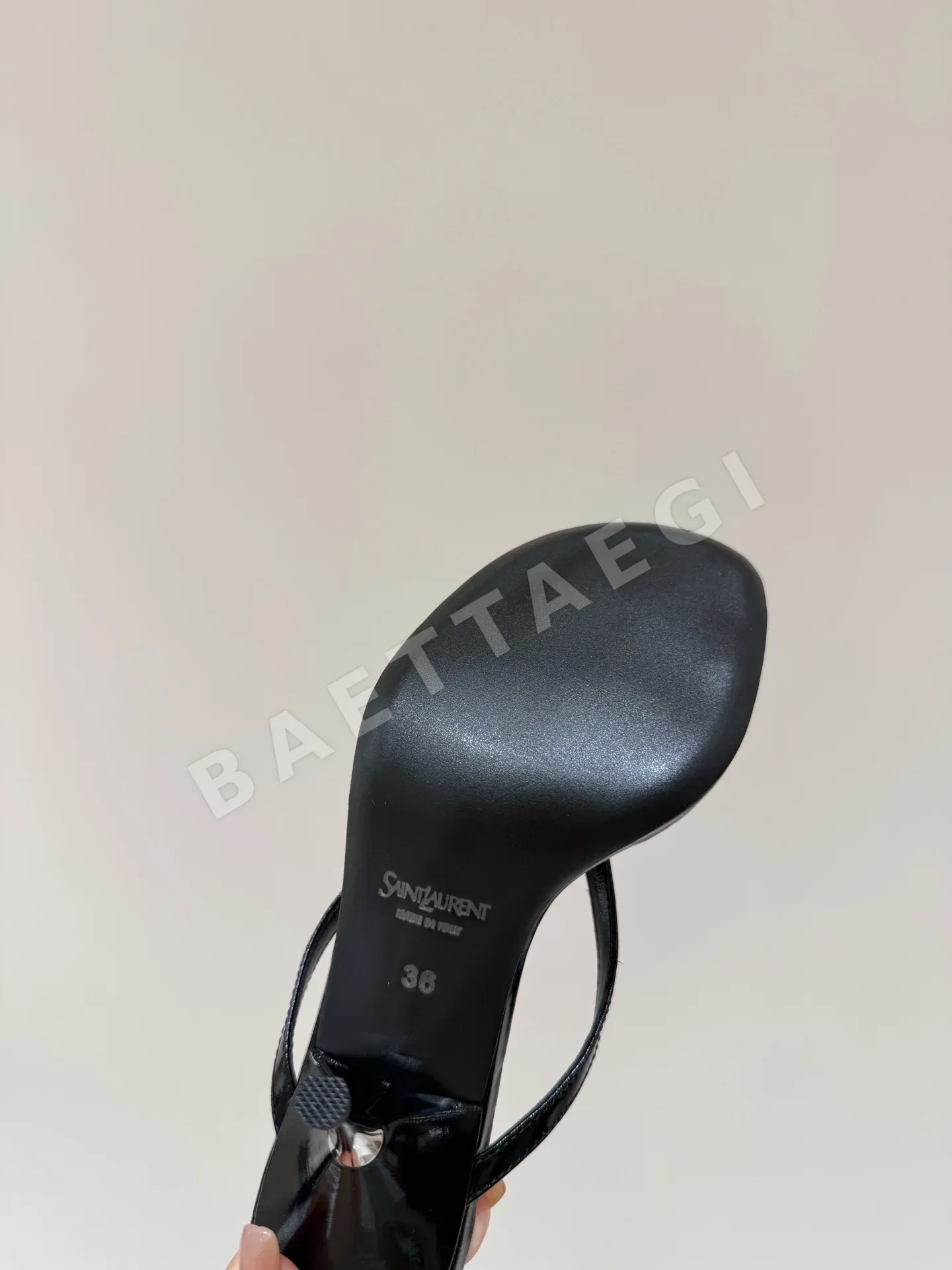 생로랑 큐빅 장식 스틸레토힐 샌들 상세 이미지 8