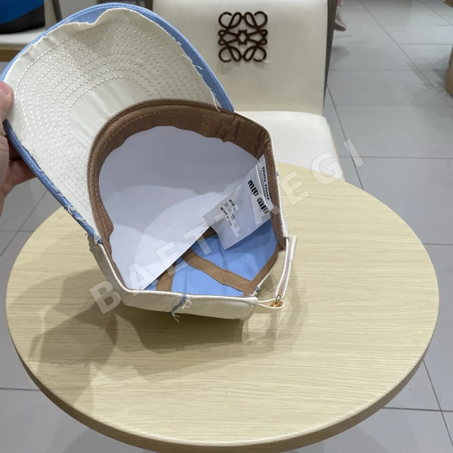 미우미우 자수 베이스볼캡 상세 이미지 11