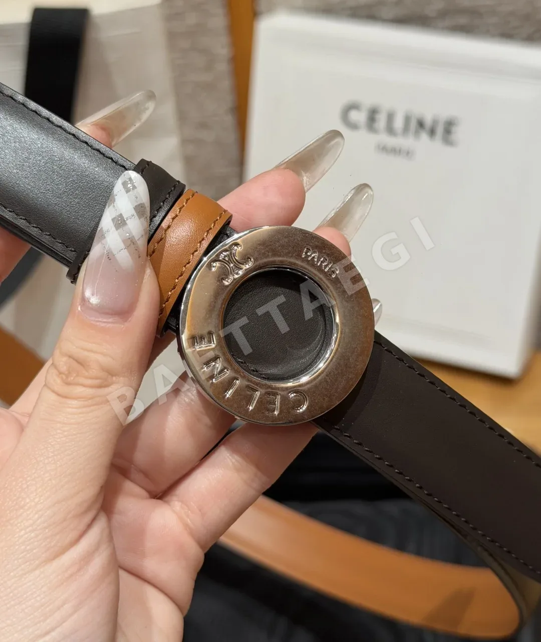 셀린느 디스크 골드 버클 25mm 양면 가죽 벨트 상세 이미지 6