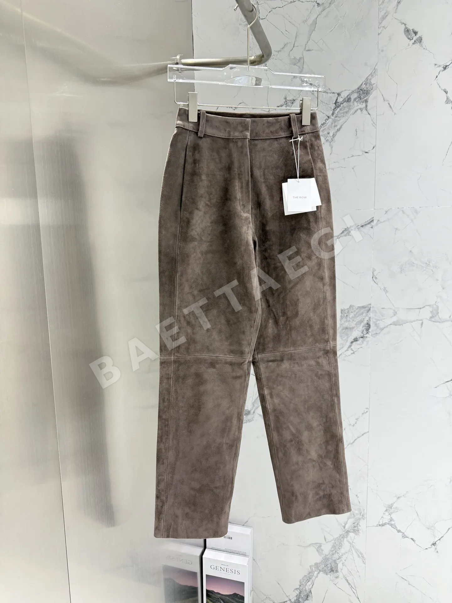 더로우 가죽 여성 바지 상세 이미지 2