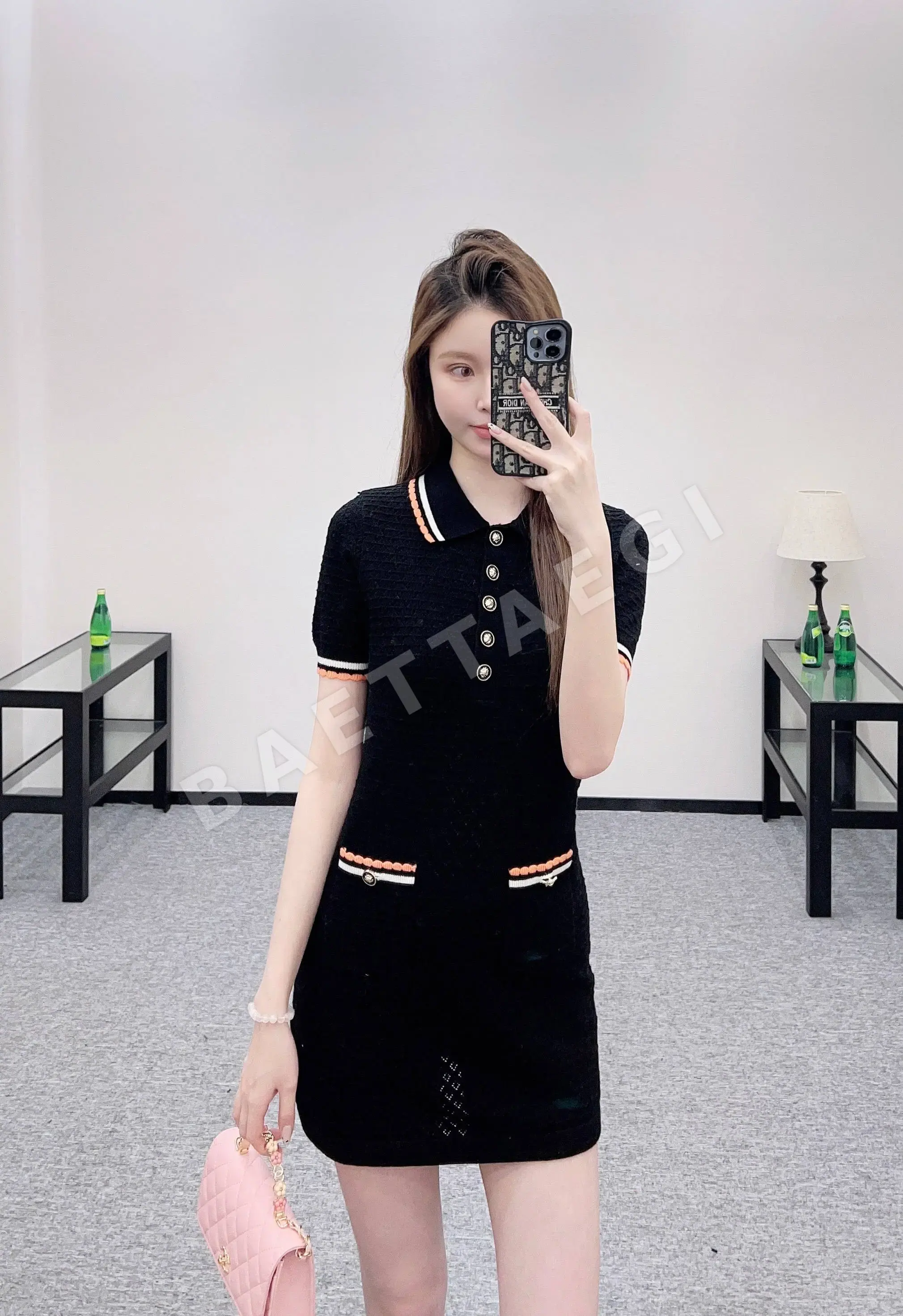 샤넬 까멜리아 캐시미어 카라 반팔 니트 티셔츠 6054