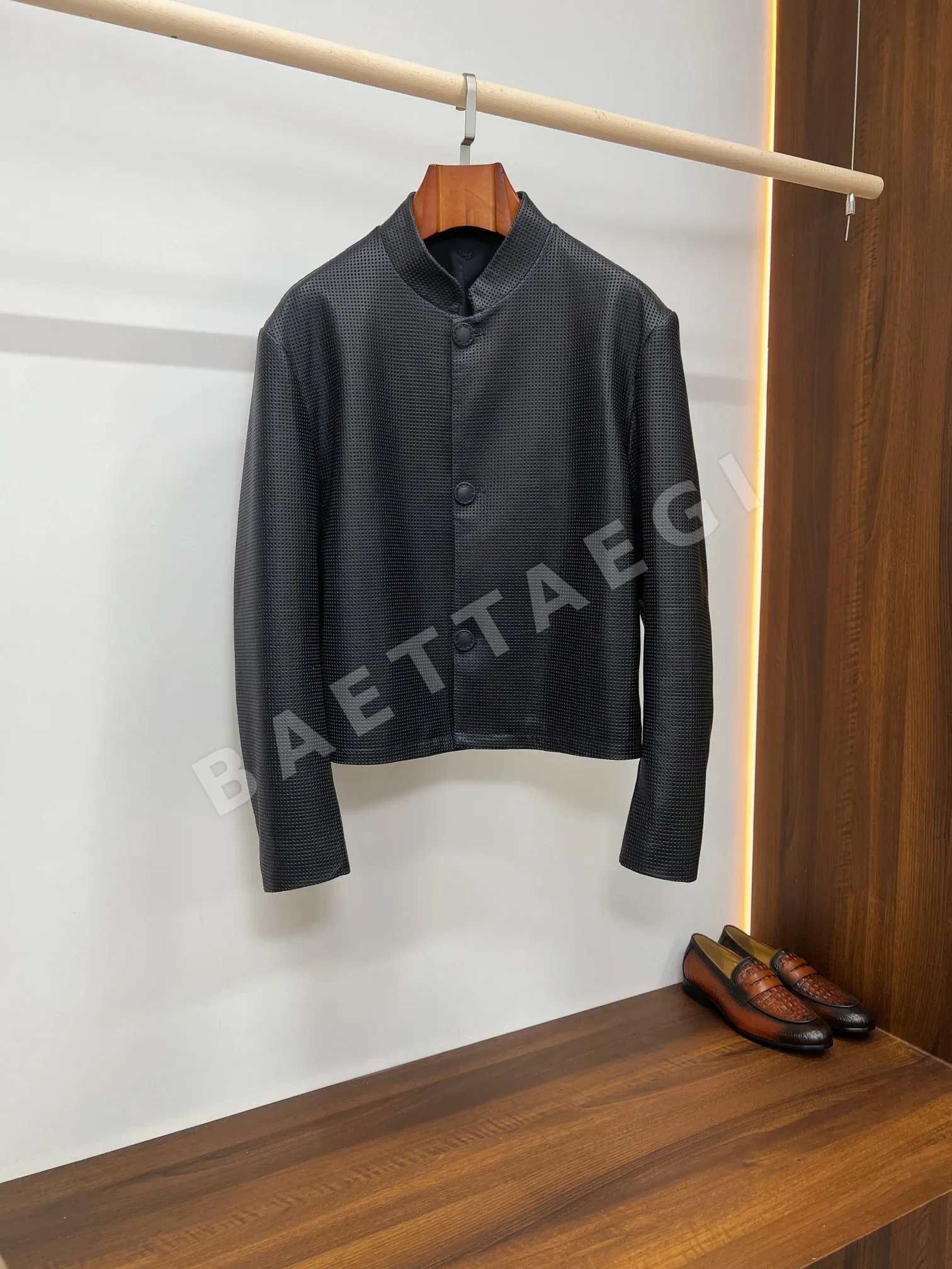 루이비통 펀칭 램스킨 남성 자켓 186361