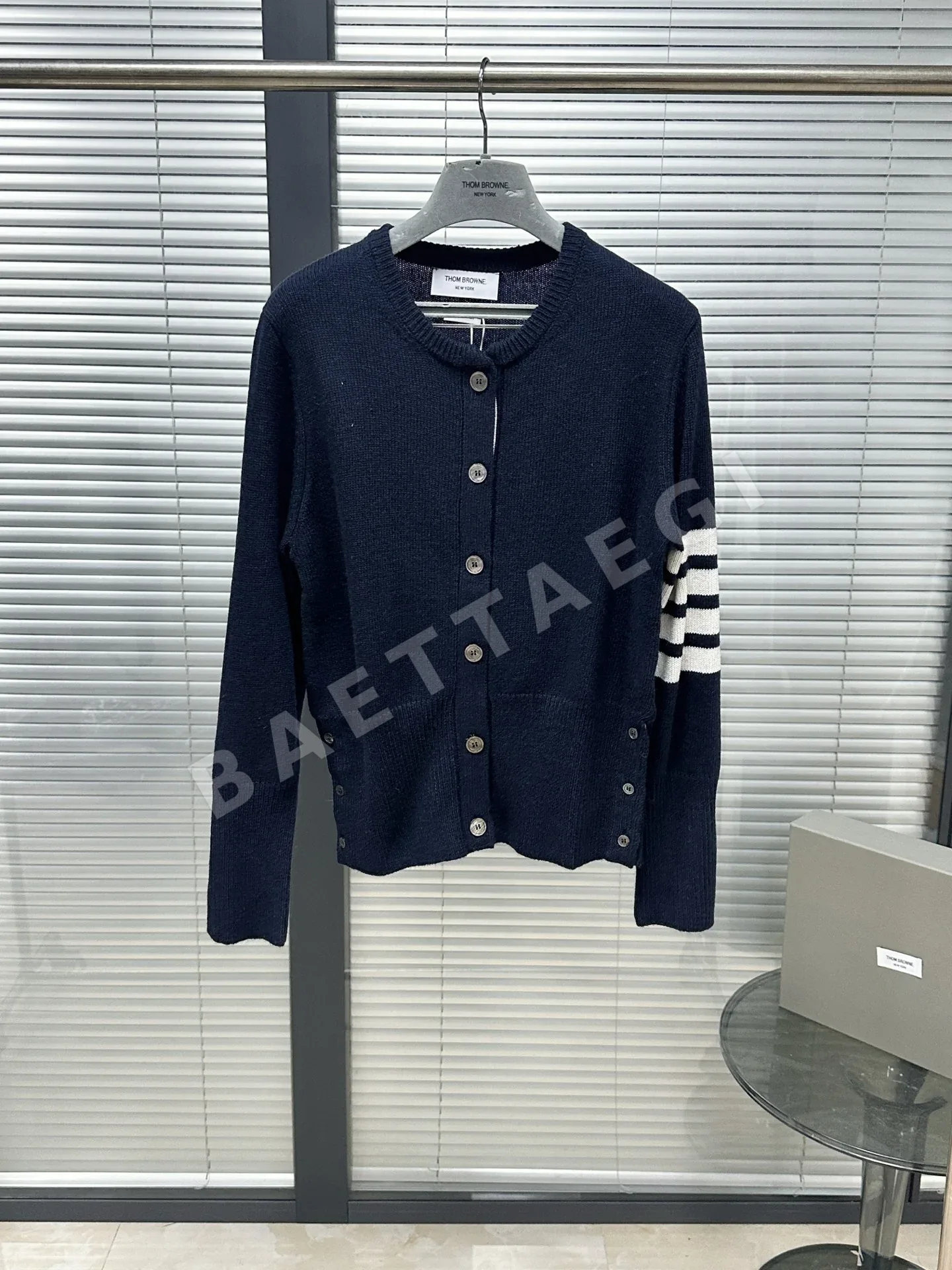 톰브라운 네이비 블루 남성 후드 레플리카 46568 Thom Browne 상세 이미지 2