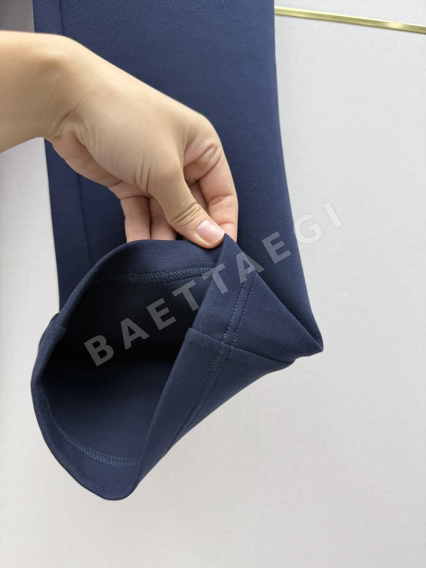 디올 패턴 배지 자수 여성 풀오버 탑 팬츠 세트 상세 이미지 8