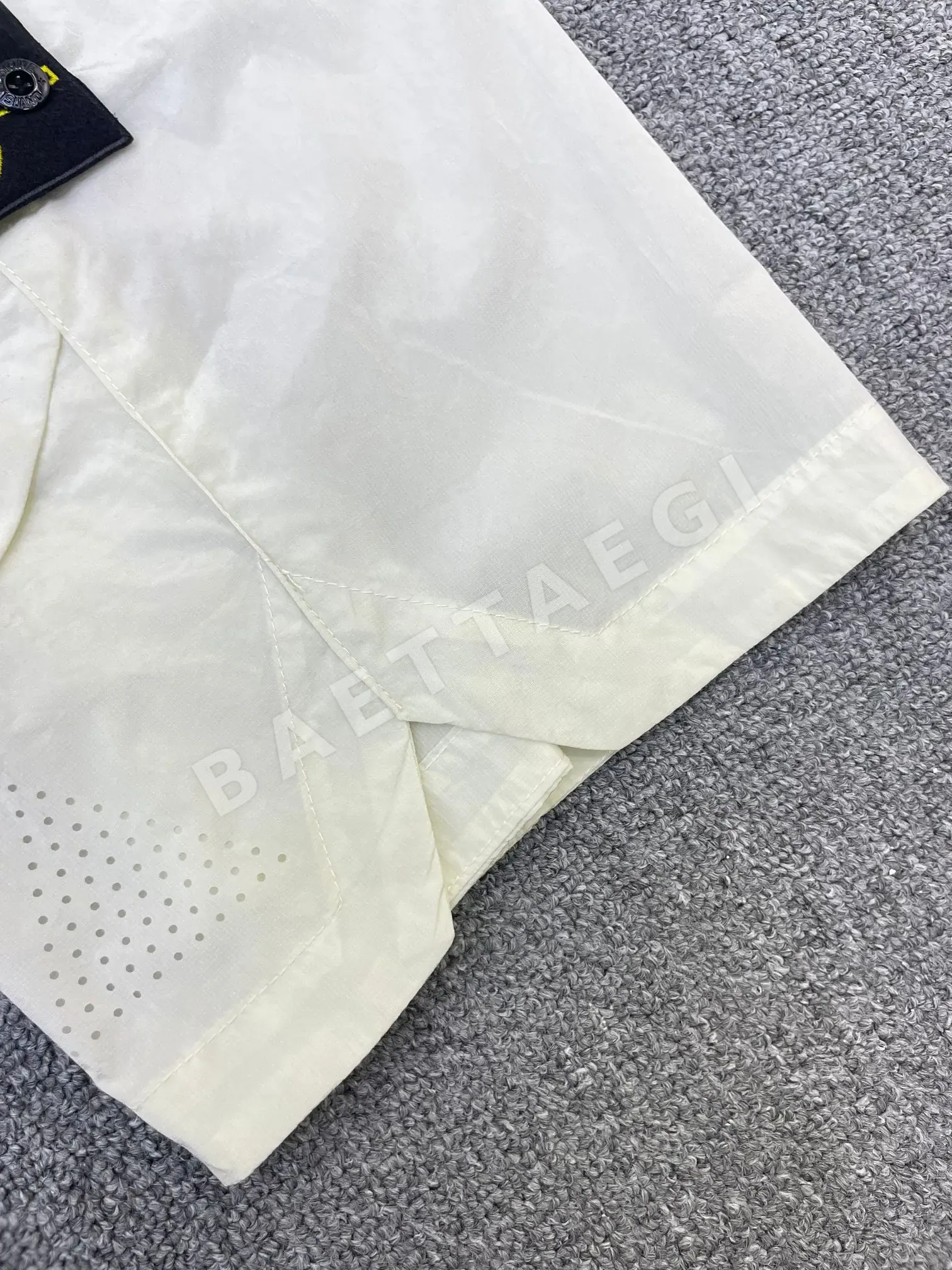 스톤아일랜드 나일론 루즈핏 남성 바지 상세 이미지 10