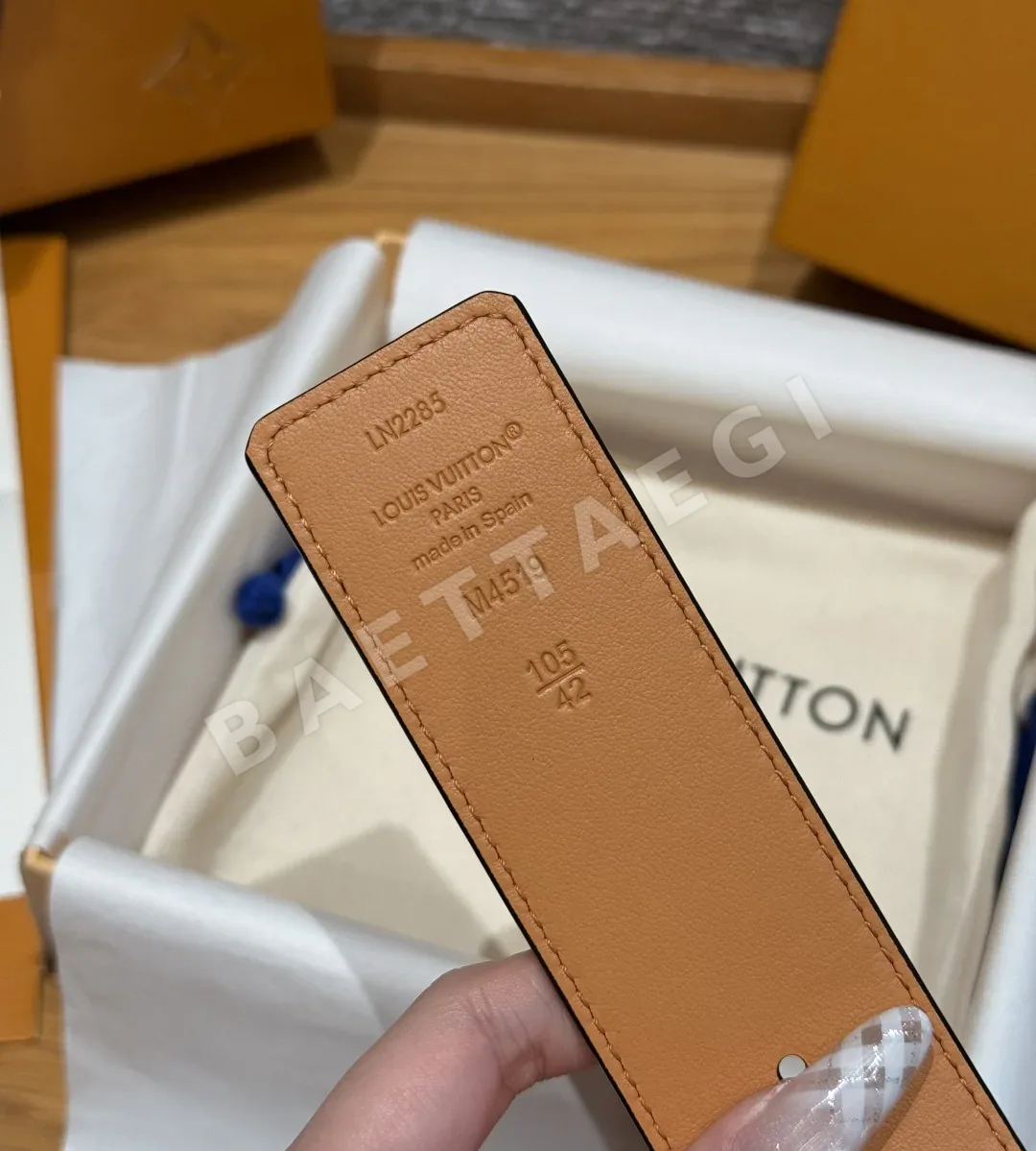 루이비통 디멘션 모노그램 헤리티지 40mm 리버서블 벨트 상세 이미지 8