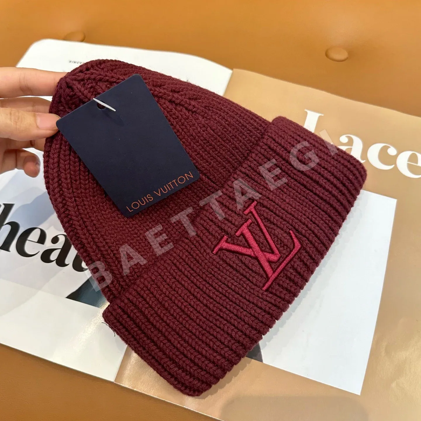 루이비통 LV 로고 자수 니트 비니 모자 상세 이미지 7