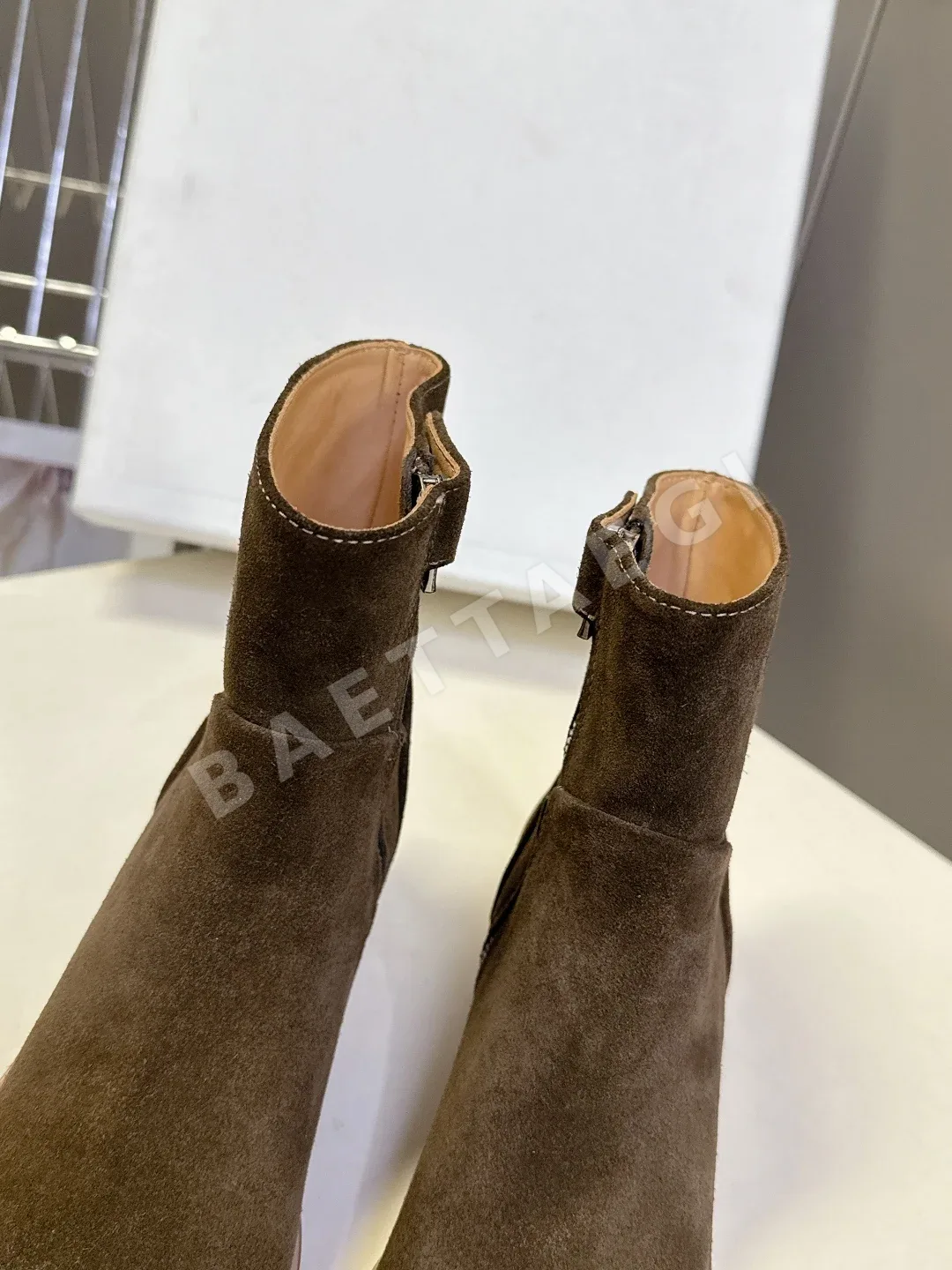 셀린느 부츠 가죽 개선문 로고 상세 이미지 8