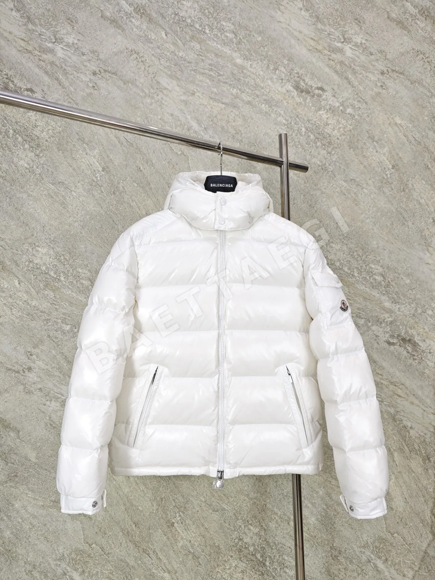 몽클레르 마야 후드 쇼트 다운 재킷(Moncler Maya Hooded Short Down Jacket) 158172