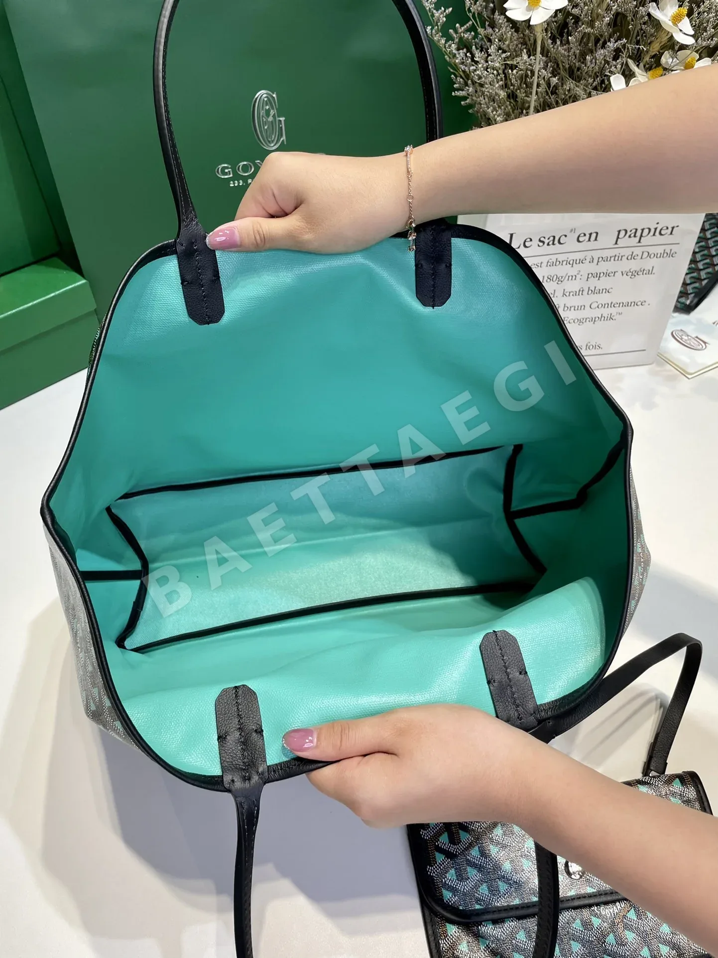 고야드 클레어 스몰 생루이 토트백 상세 이미지 6