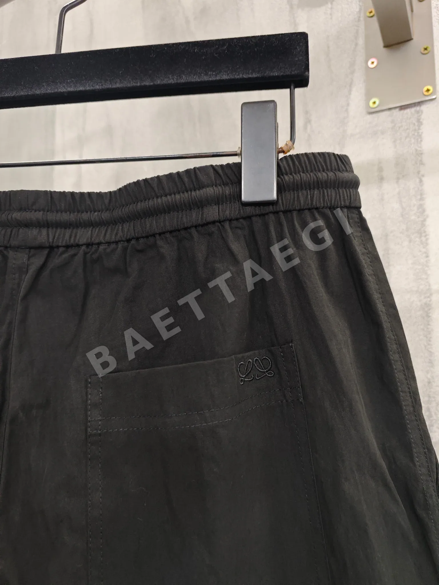로에베 더블 L 자수 남성 바지 상세 이미지 7