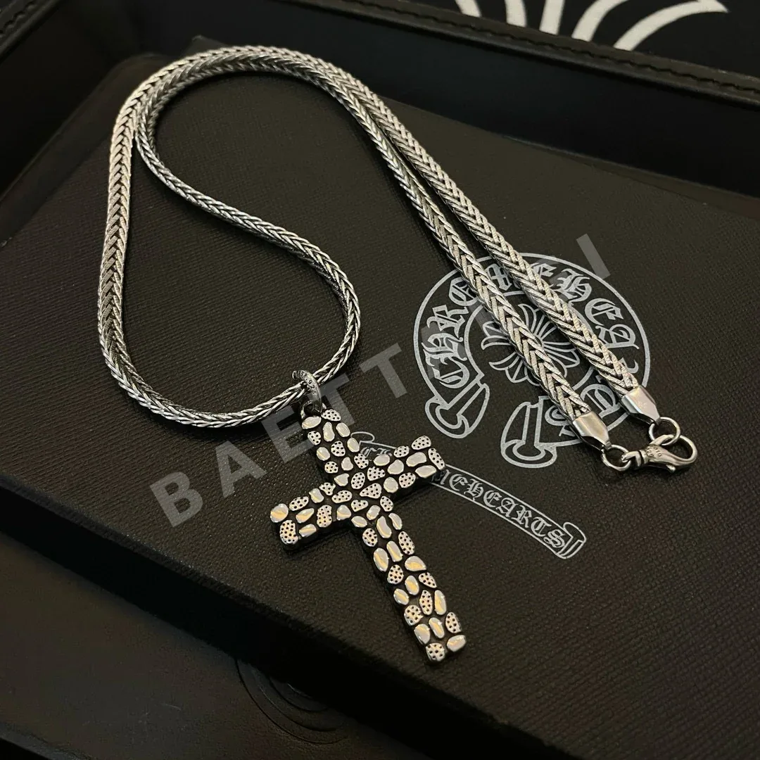 크롬하츠 크로스 펜던트 목걸이 상세 이미지 5