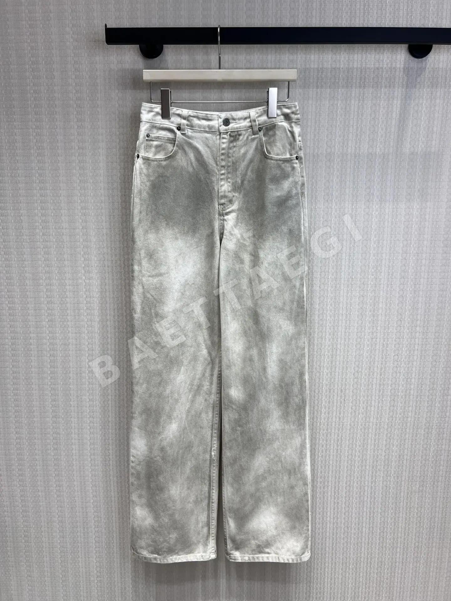 로에베 데미지 가공 코튼 하이웨스트 스트레이트 진 여성 바지 상세 이미지 3