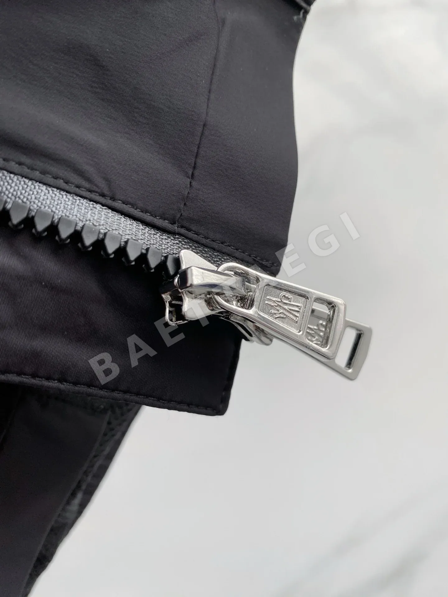 몽클레르 후드 남성 자켓 상세 이미지 6