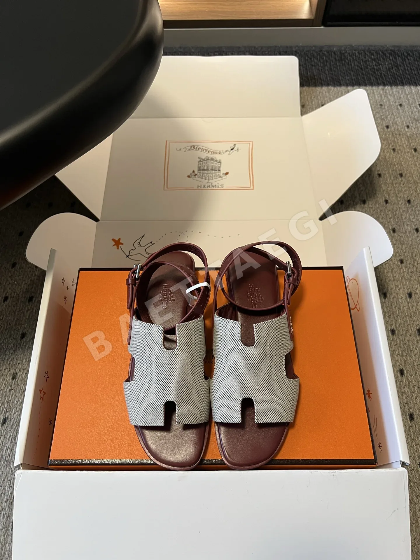 에르메스 마야 샌들 75401