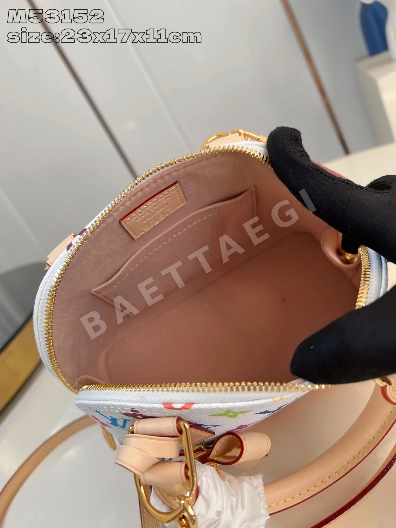 루이비통 화이트 알마 BB 핸드백 M53152 상세 이미지 8