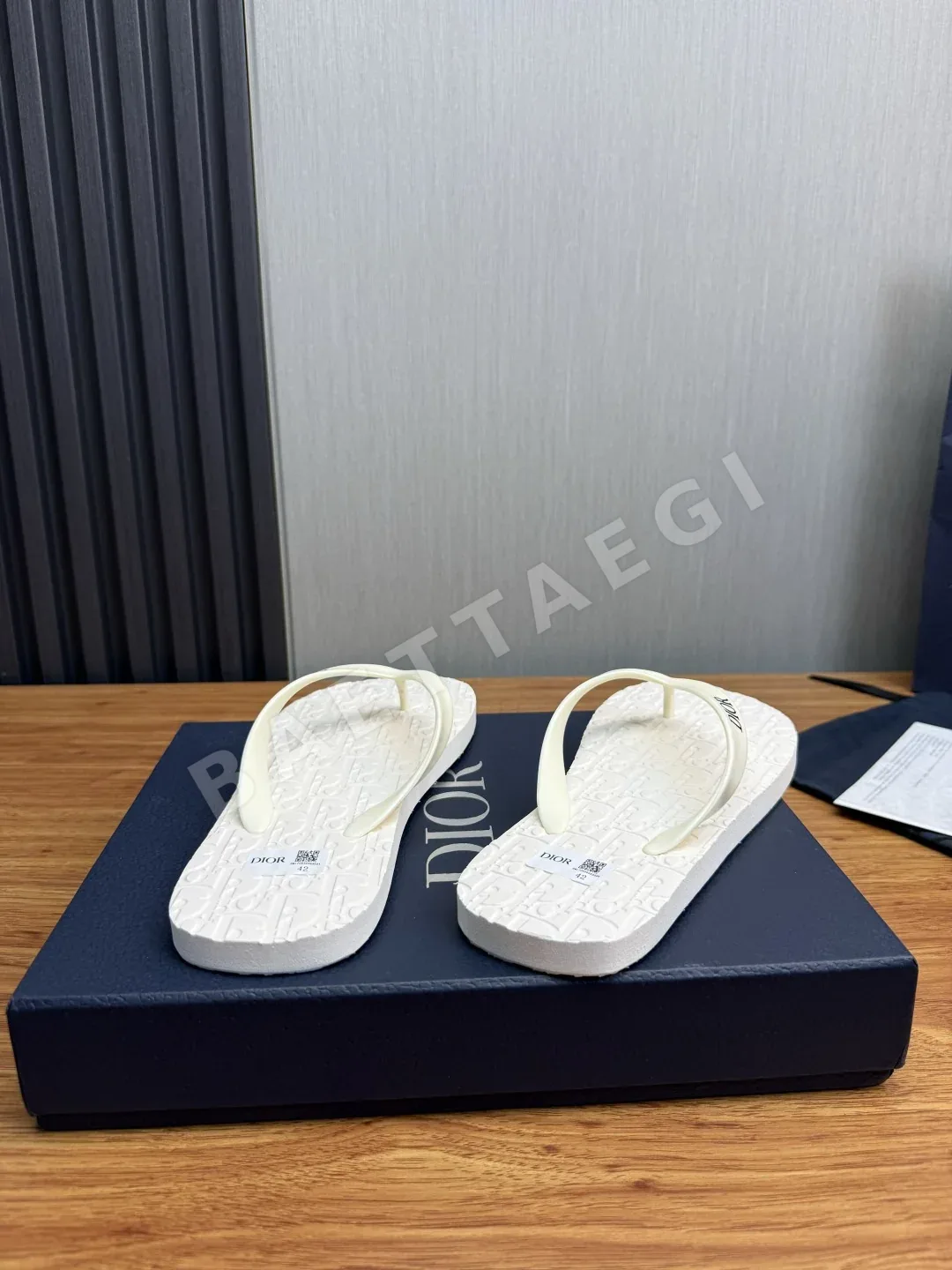 디올 남성 슬리퍼 상세 이미지 5
