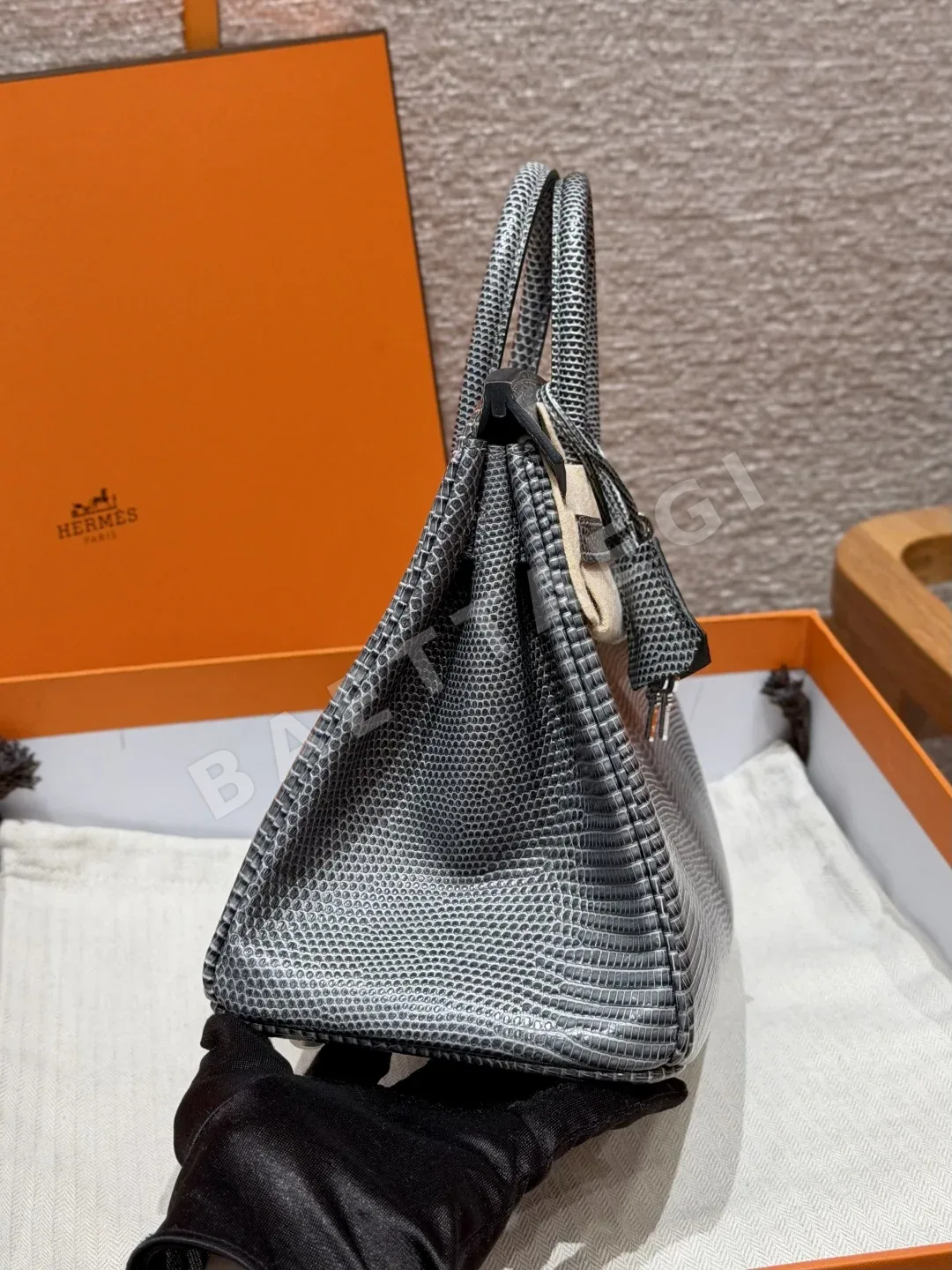 에르메스 버킨 25 도마뱀 가죽 가방 상세 이미지 3