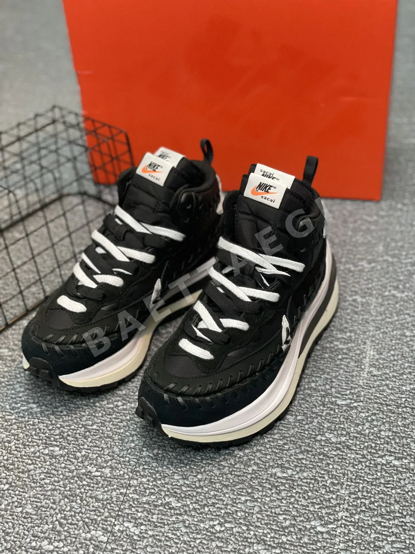 나이키사카이 베이퍼와플 블랙 플랫폼 러닝화 DH9186-001 상세 이미지 3