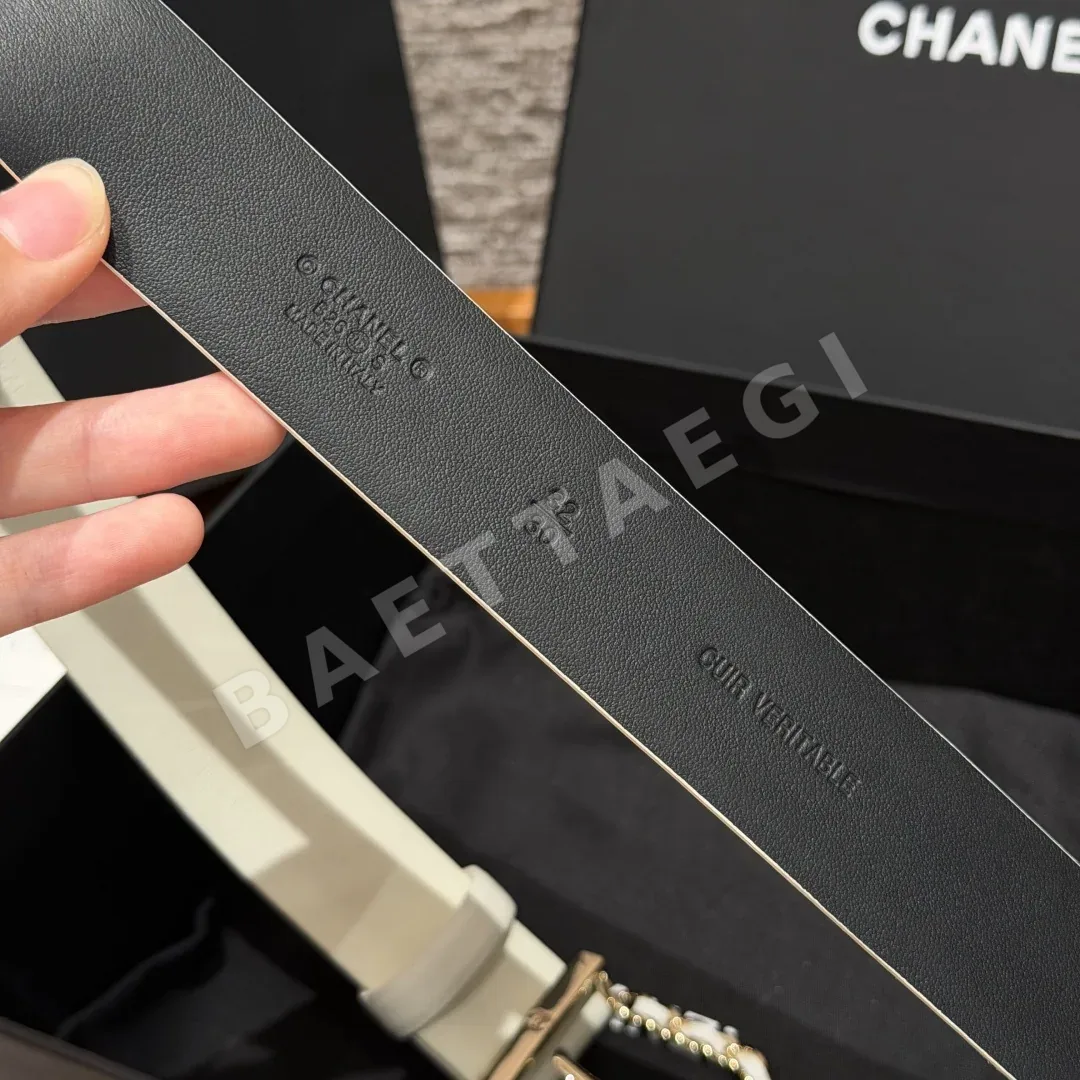 샤넬 카프스킨 메탈 벨트 상세 이미지 4