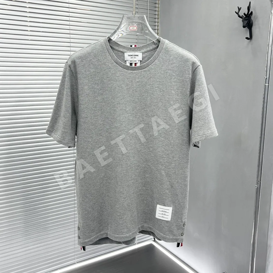 톰브라운 남여공용 반팔 50369