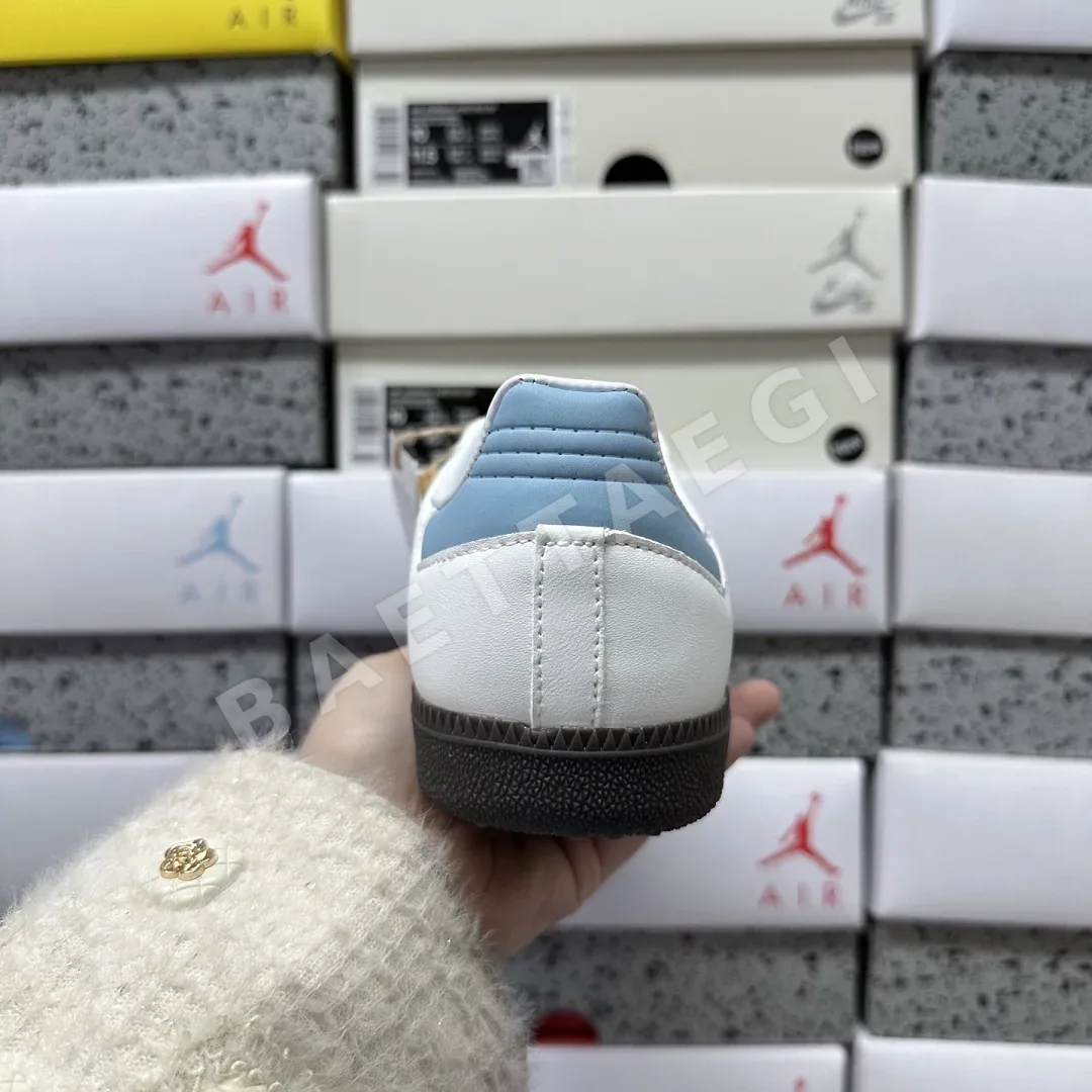 아디다스 [WZ] 삼바 OG ID2055 200692 Adidas Samba OG White Halo Blue 상세 이미지 7