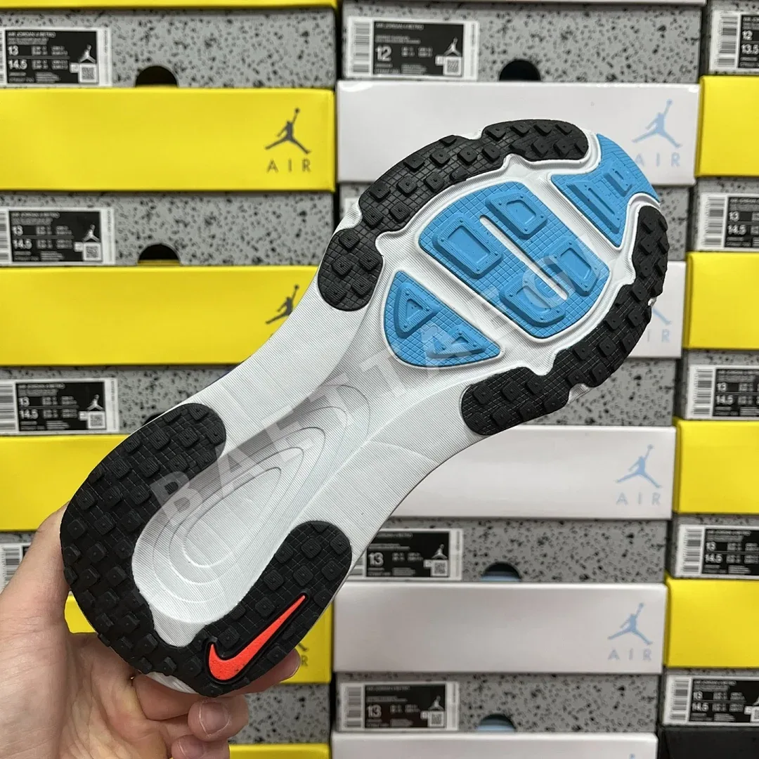 나이키 줌 보메로 18 HM6803-401 201100 Nike Zoom Vomero 18 상세 이미지 10