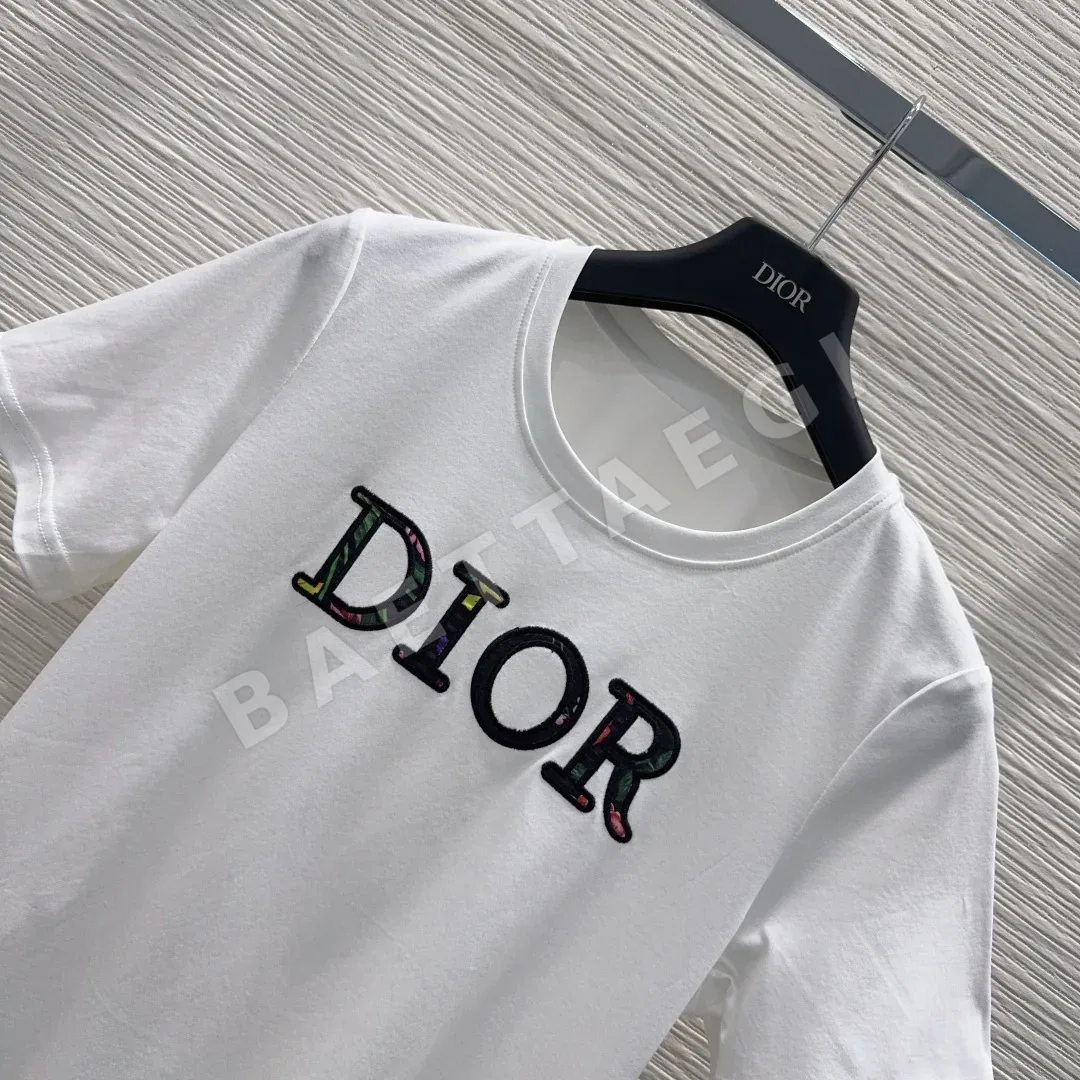 디올 반팔 티셔츠 세트 상세 이미지 3