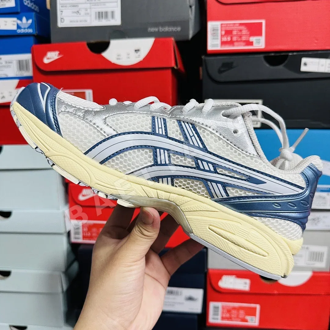 아식스 [TOP] 젤 카야노 14 1203A537-102 200255 Asics Gel-Kayano 14 Cream Metallic Blue 상세 이미지 8