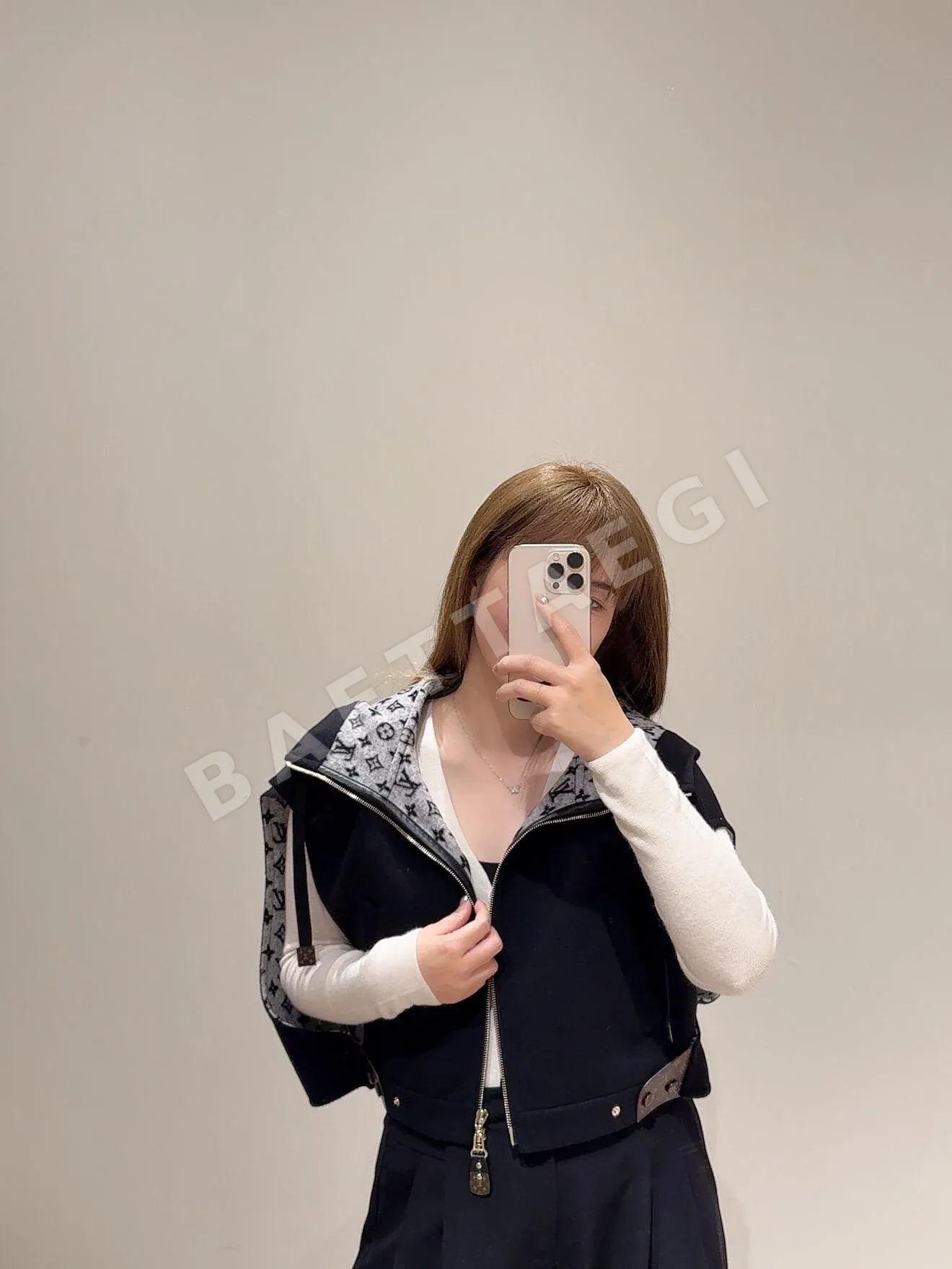 루이비통 캐시미어 블렌드 울 후드 베스트