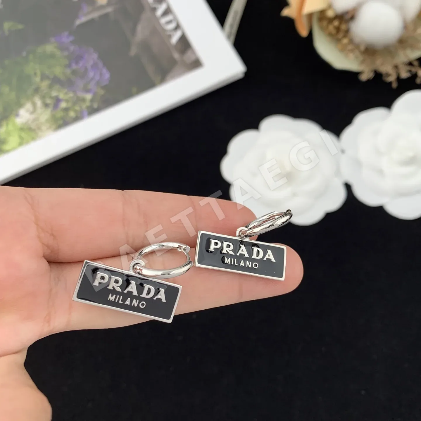 프라다 귀걸이 71454 Prada Earrings 상세 이미지 8