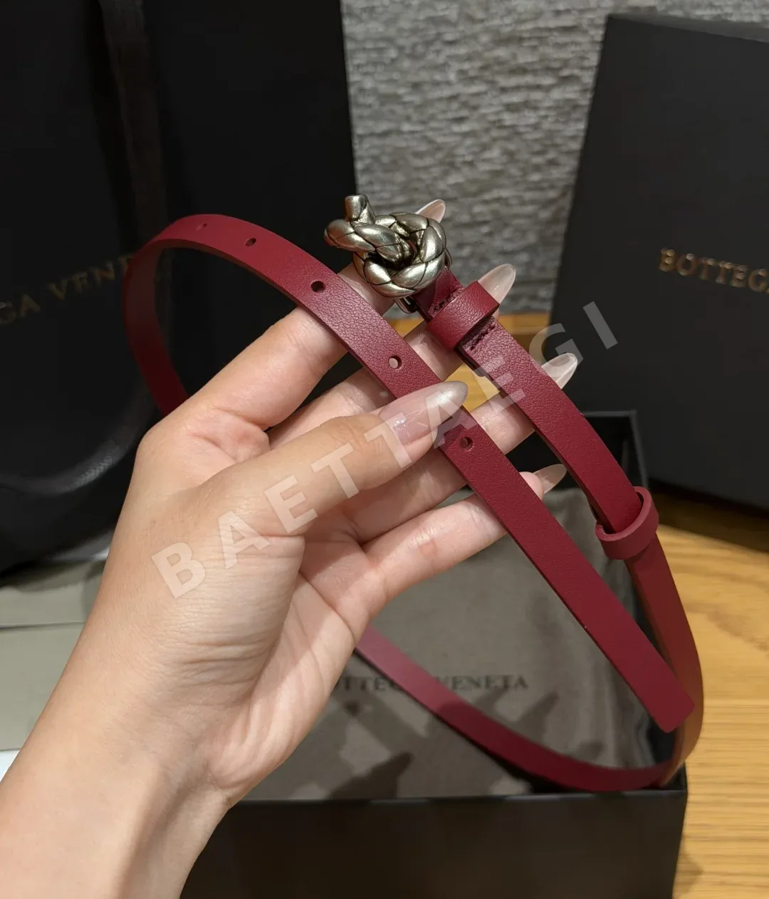 보테가베네타 미니 노트 소가죽 벨트 상세 이미지 4
