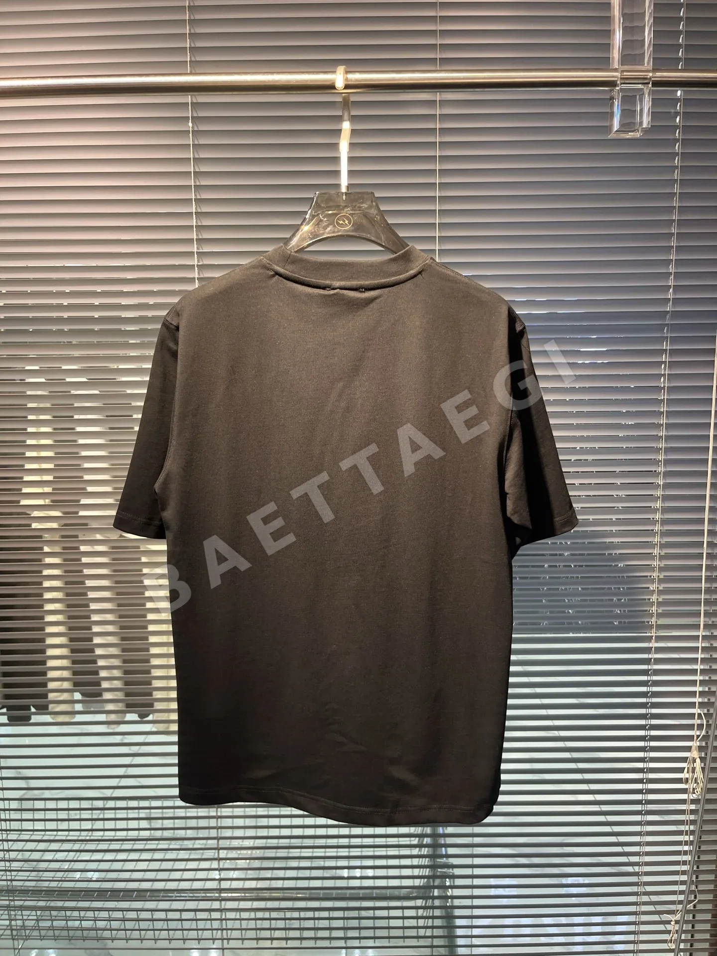 카사블랑카 페인트 프린트 남성 반팔 티셔츠 상세 이미지 7
