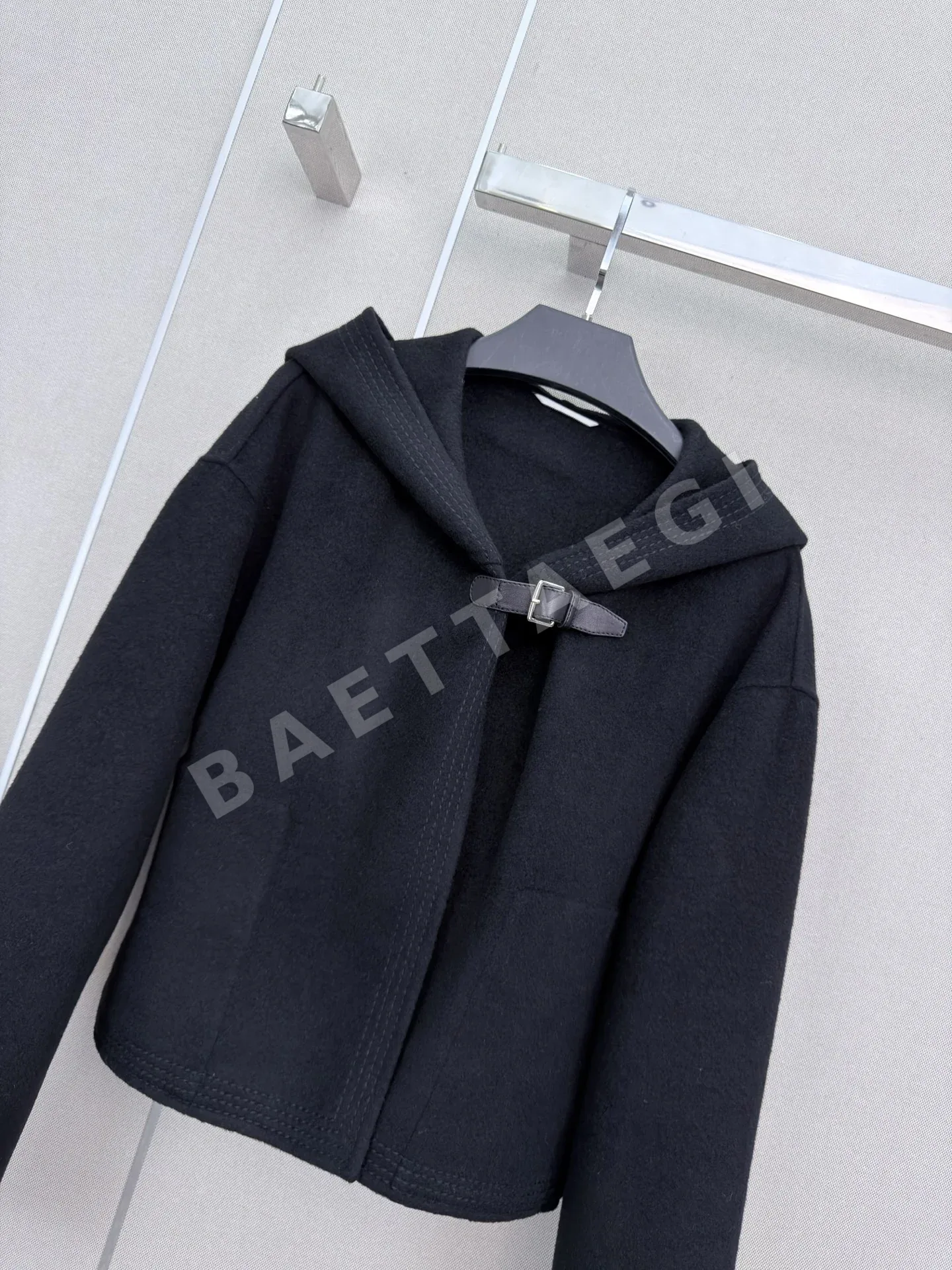 에르메스 후드 양면 카시미어 여성 자켓 상세 이미지 2